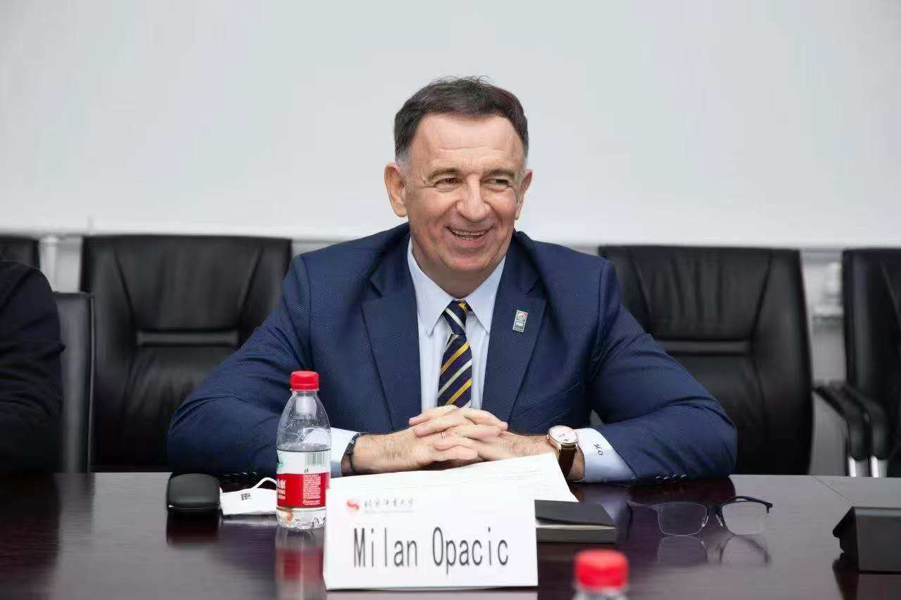 WhatsApp Image 2025-06-04 at 17.35.44