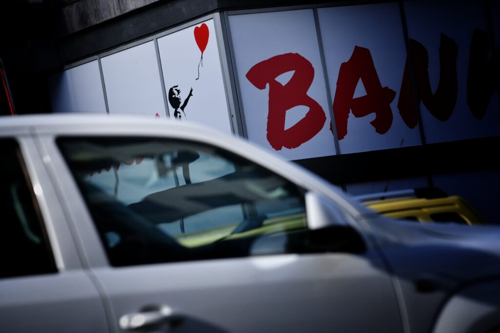 Beograd 09.01.2025  izložba Banksy u Beogradu, Pop up galerija, Dečanska 8,