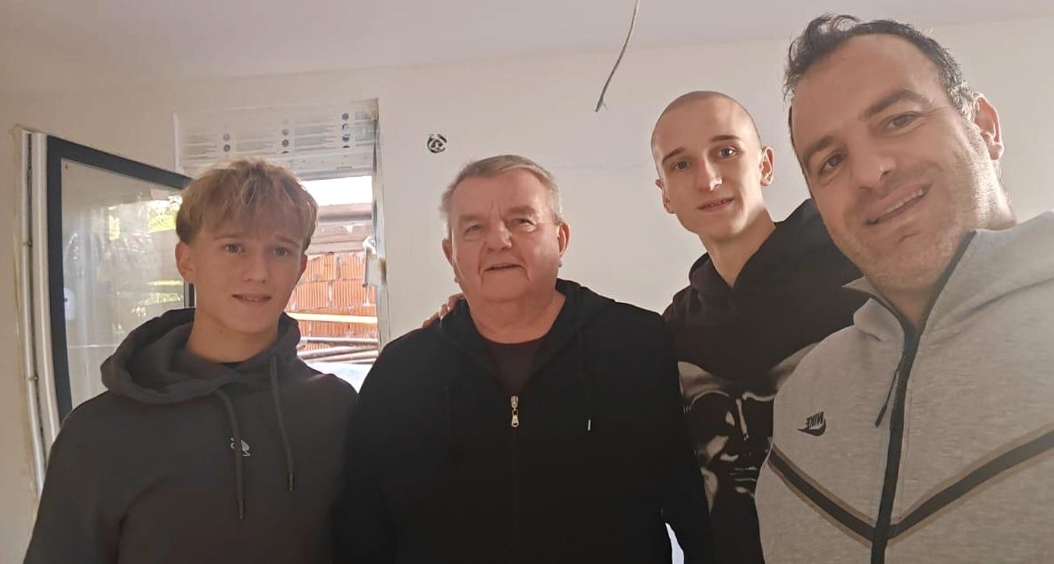 0513 Na Barsi sa unucima srešena