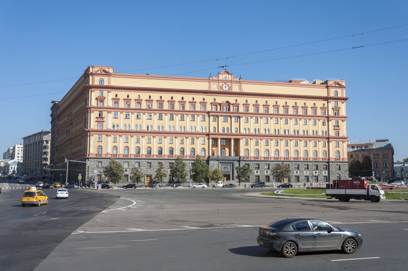 MOSCOW, RUSSIA, 21.09.2015. Lubyanka square. The building of the FSB of Russia,Image: 890503111, License: Royalty-free, Restrictions: , Model Release: no, Credit line: Olga Volodina / imageBROKER / Profimedia
