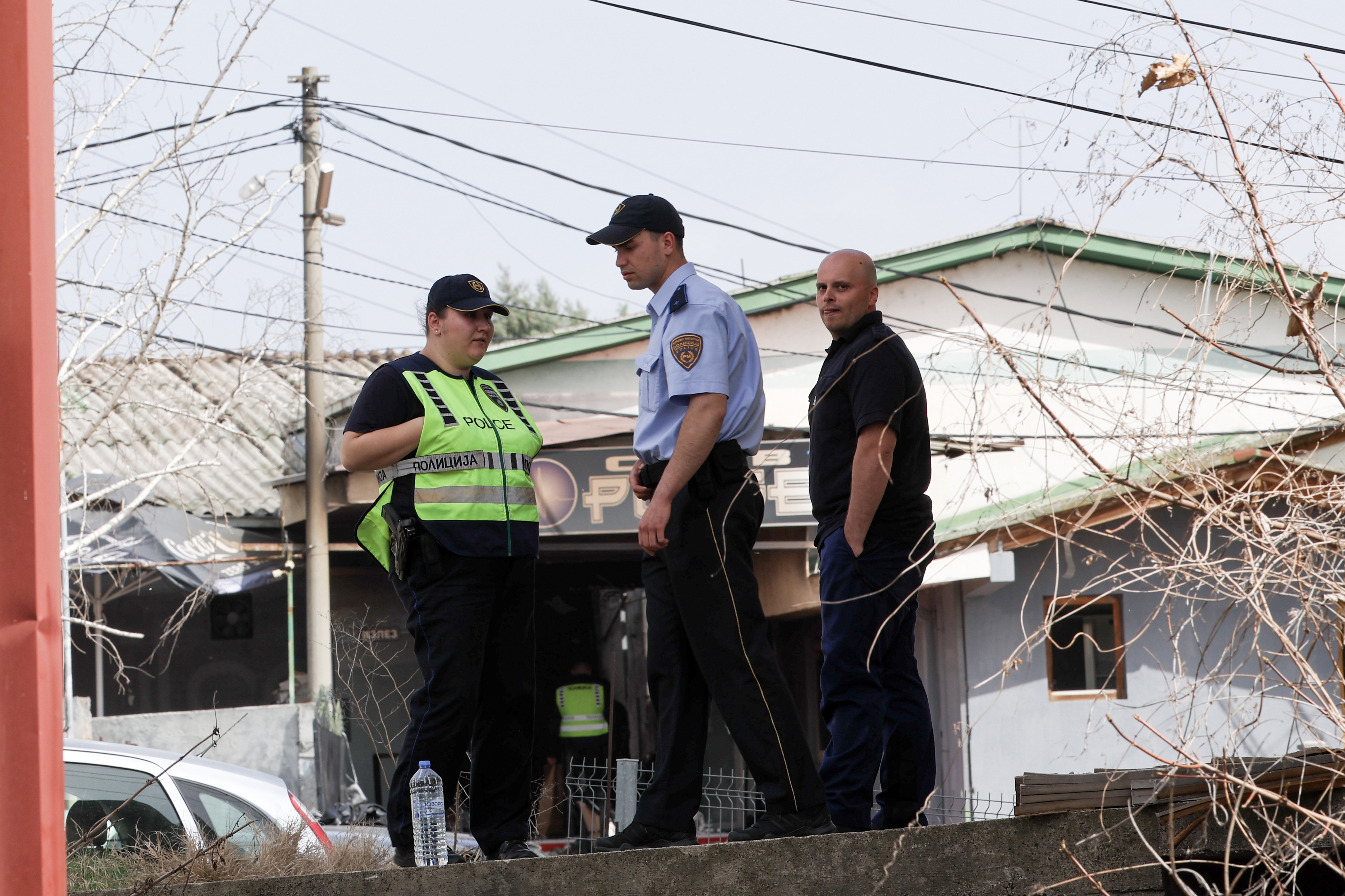 požar Makedonija kočani diskoteka, Dozens reported dead after a fire breaks out at a nightclub in Kocani