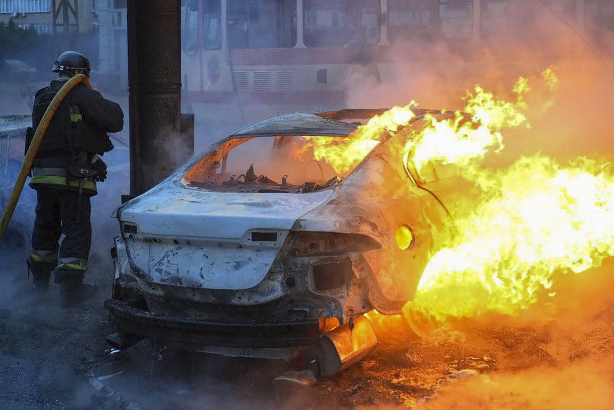 More than a dozen killed, scores injured in Russian shelling in Ukraine's Zaporizhzhia