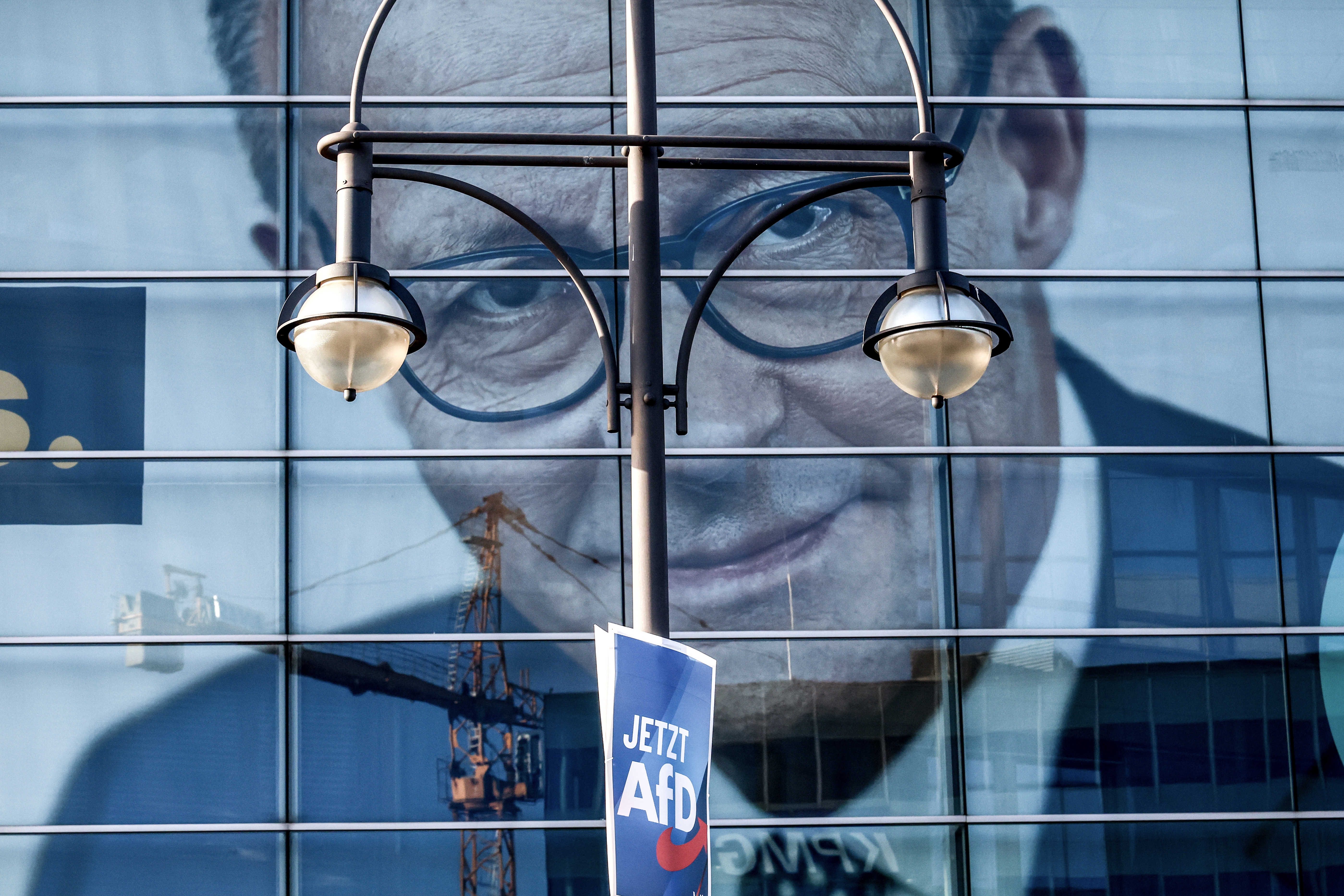 Campaign posters in run-up to Germany's federal elections