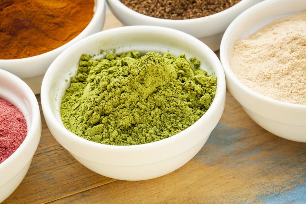 moringa leaf powder in a small bowl among other super fruit powders,Image: 170100297, License: Royalty-free, Restrictions: , Model Release: no, Credit line: Marek Uliasz / Panthermedia / Profimedia