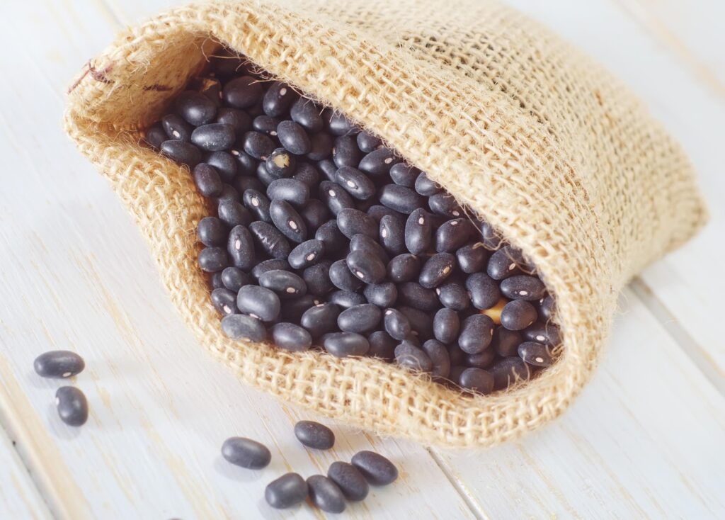 black beans,Image: 316694597, License: Royalty-free, Restrictions: , Model Release: no, Credit line: tycoon, YAY Media AS / Alamy / Profimedia