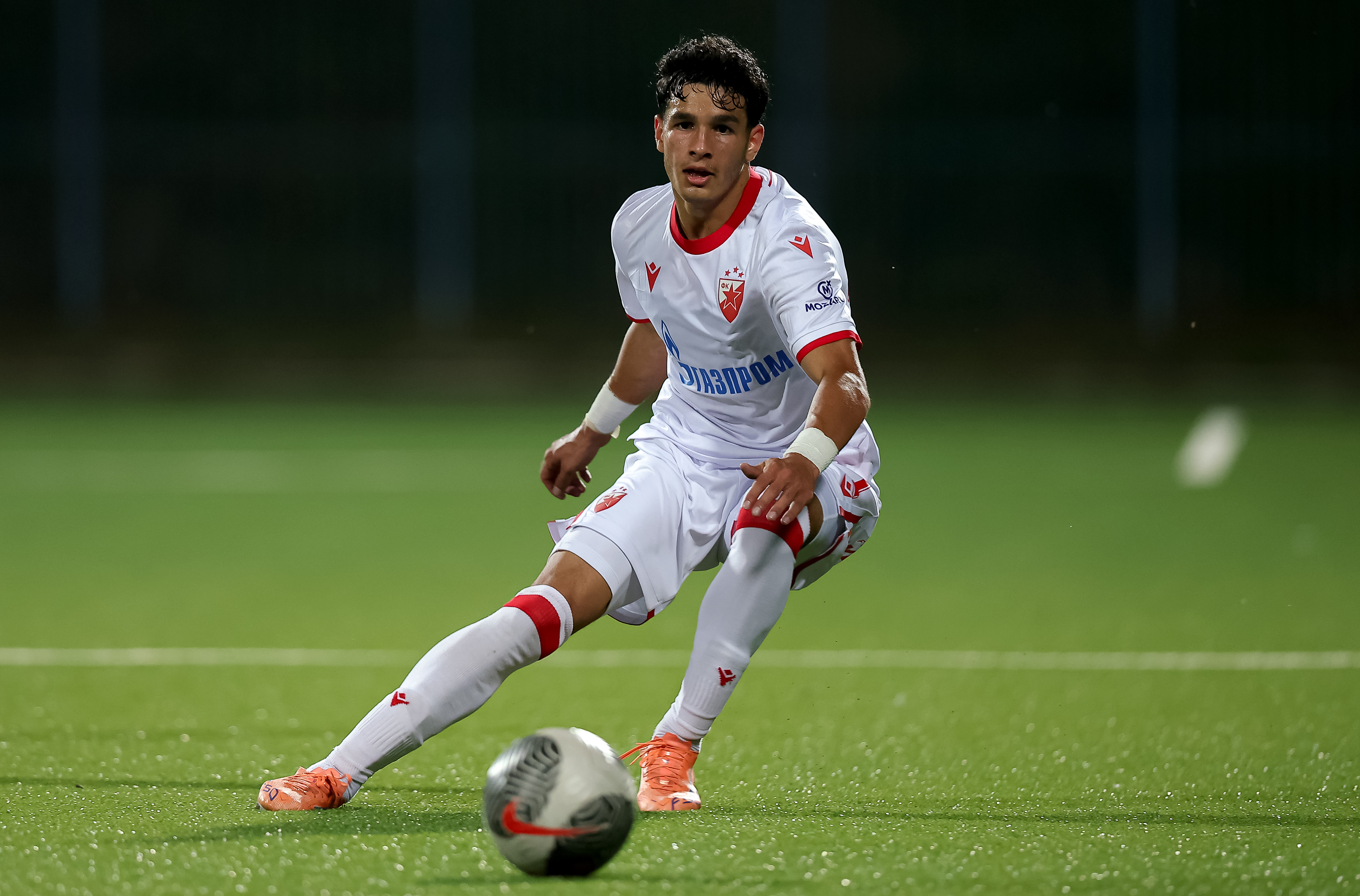 Crvena Zvezda's Adem Avdic during Serbian Superleague football match between Mladost Lucani and Crvena Zvezda (Red Star) on August 15. 2025. in Lucani, Serbia.
(photo by Pedja Milosavljevic/STARSPORT ©)