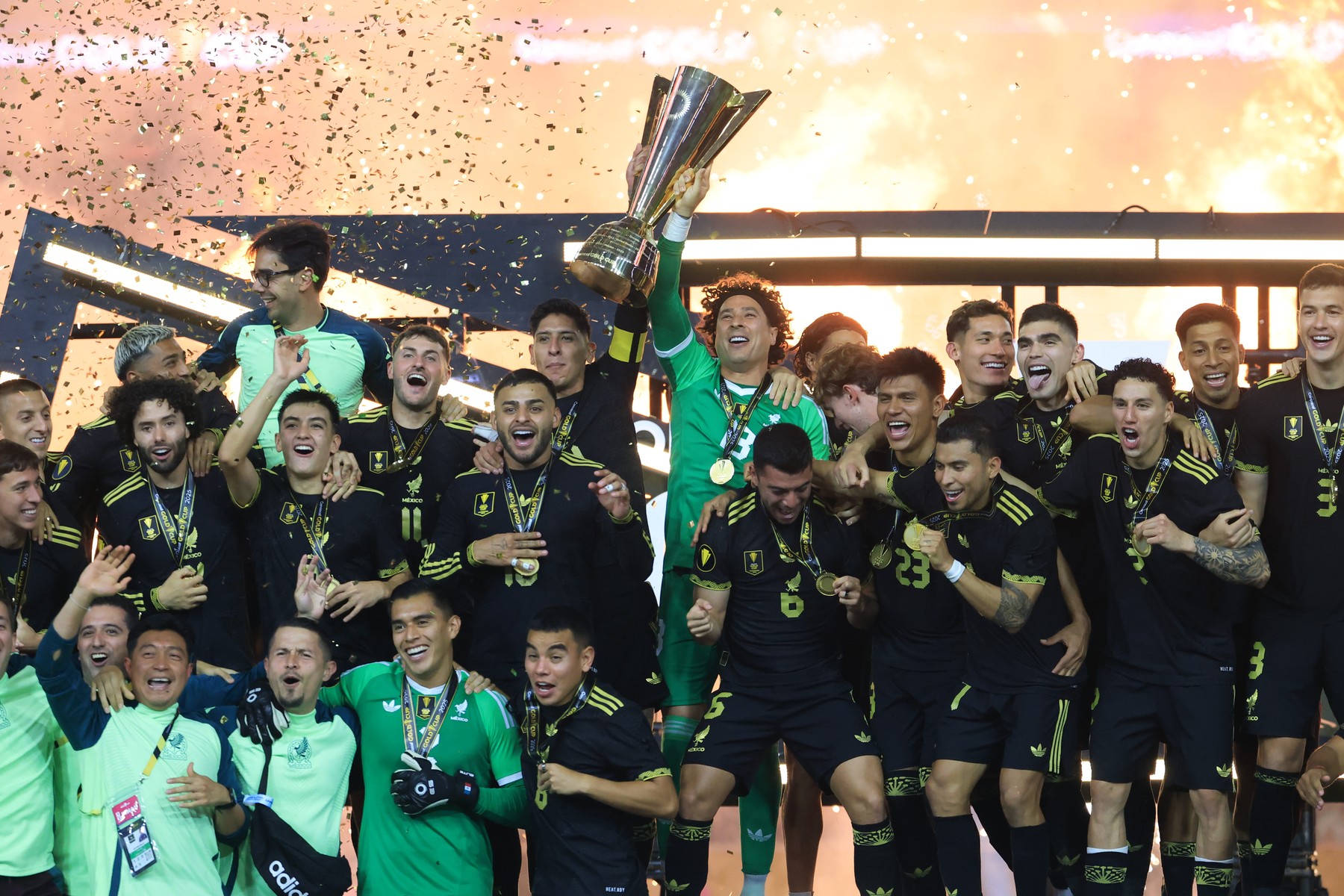 Soccer: Concacaf Gold Cup-Final-Mexico at USA