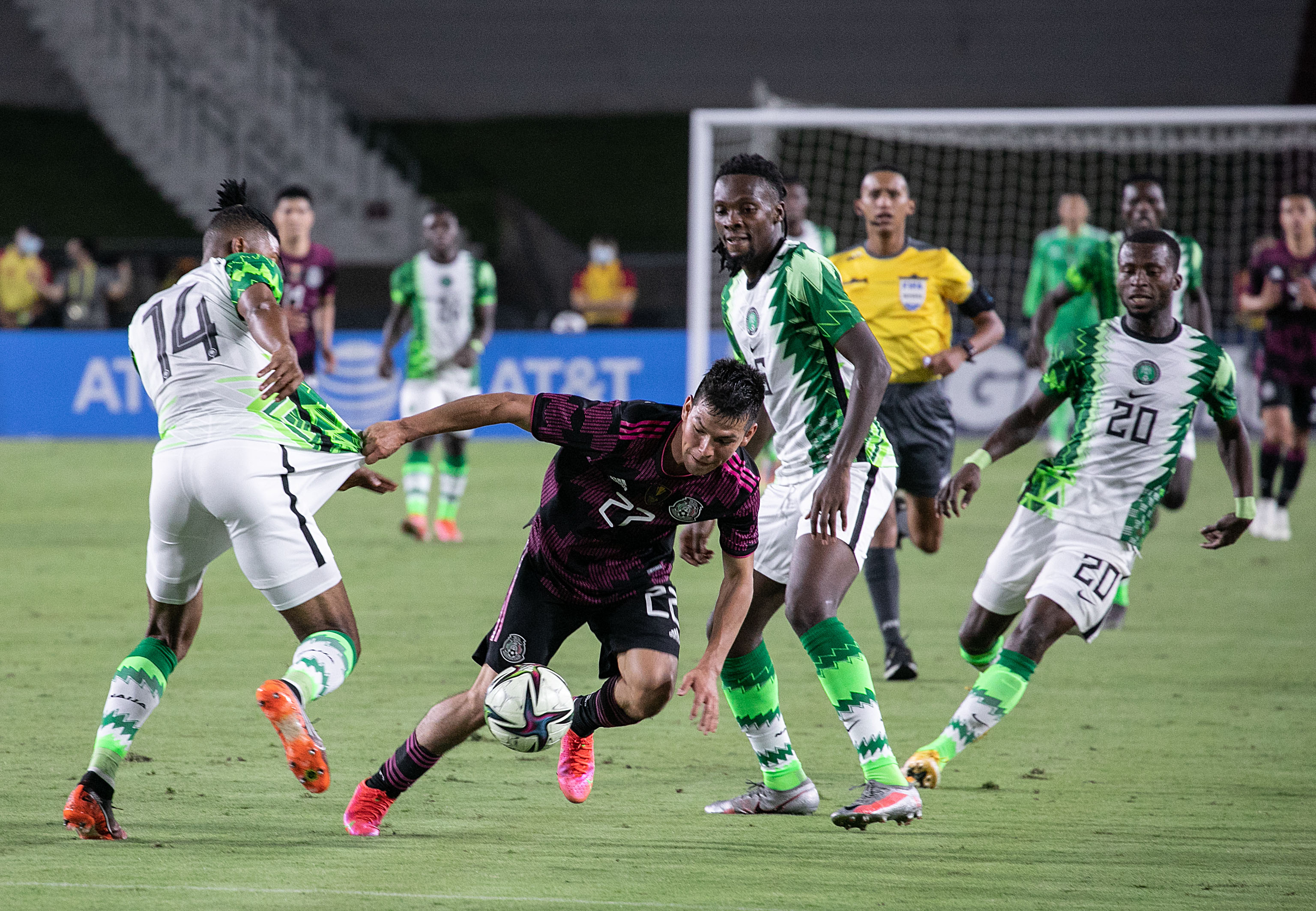 Mexico defeats Nigeria, 4-0.