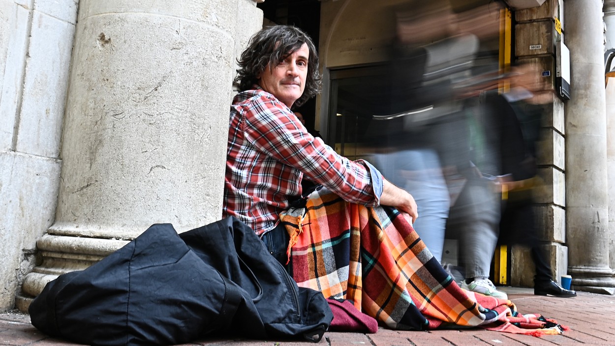 HOW DID A WORLD CUP STAR END UP HOMELESS ON STREETS OF LONDON?