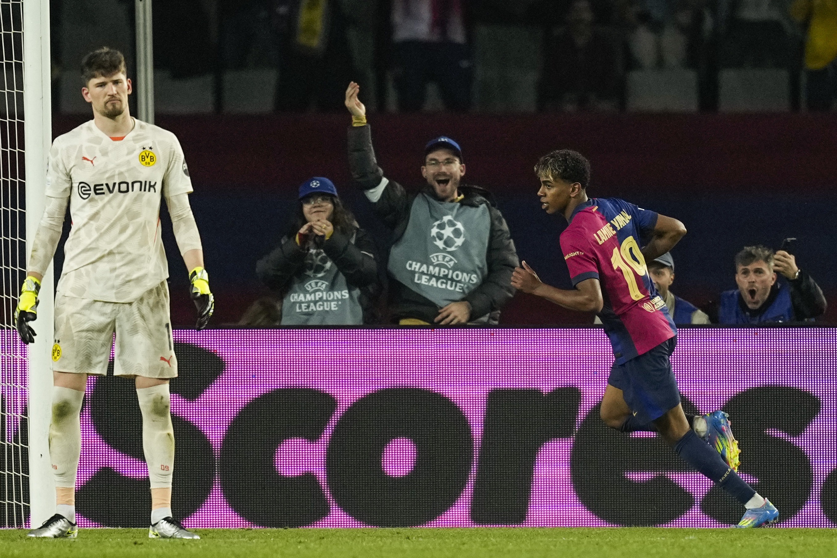 UEFA Champions League quarter-final - Barcelona vs Borussia Dortmund