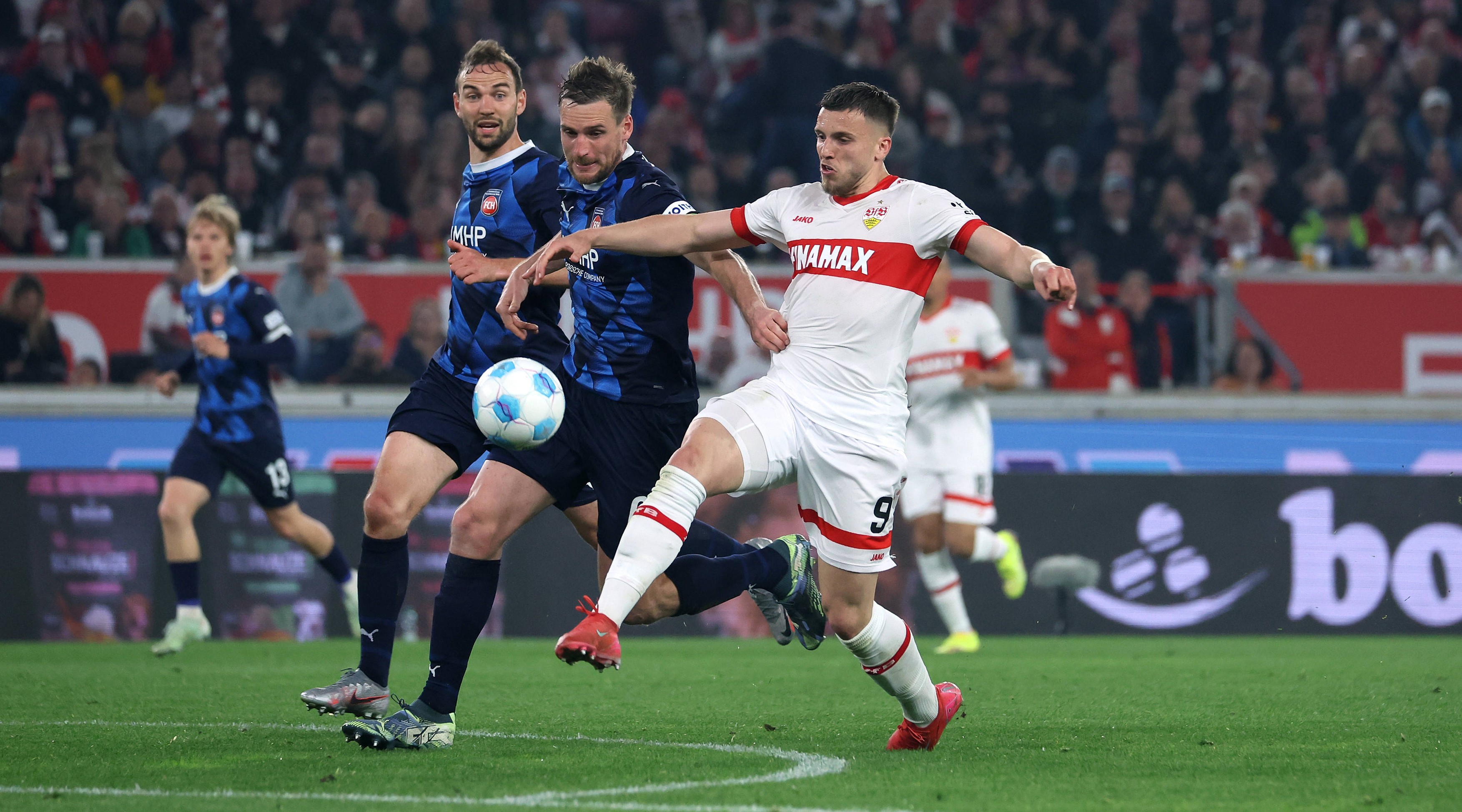 Fußball VfB Stuttgart vs. 1. FC Heidenheim