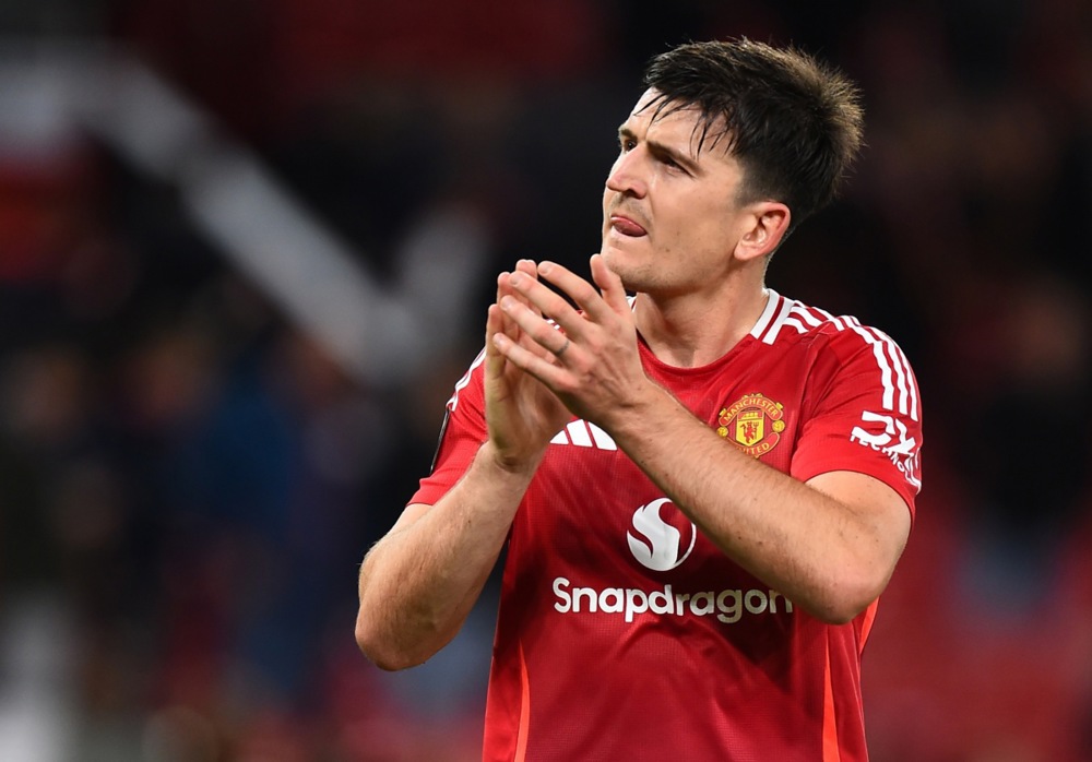 epa11624992 Manchester United's Harry Maguire reacts after the UEFA Europa League match between Manchester United and Twente Enschede in Manchester, Britain, 25 September 2024.  EPA-EFE/PETER POWELL