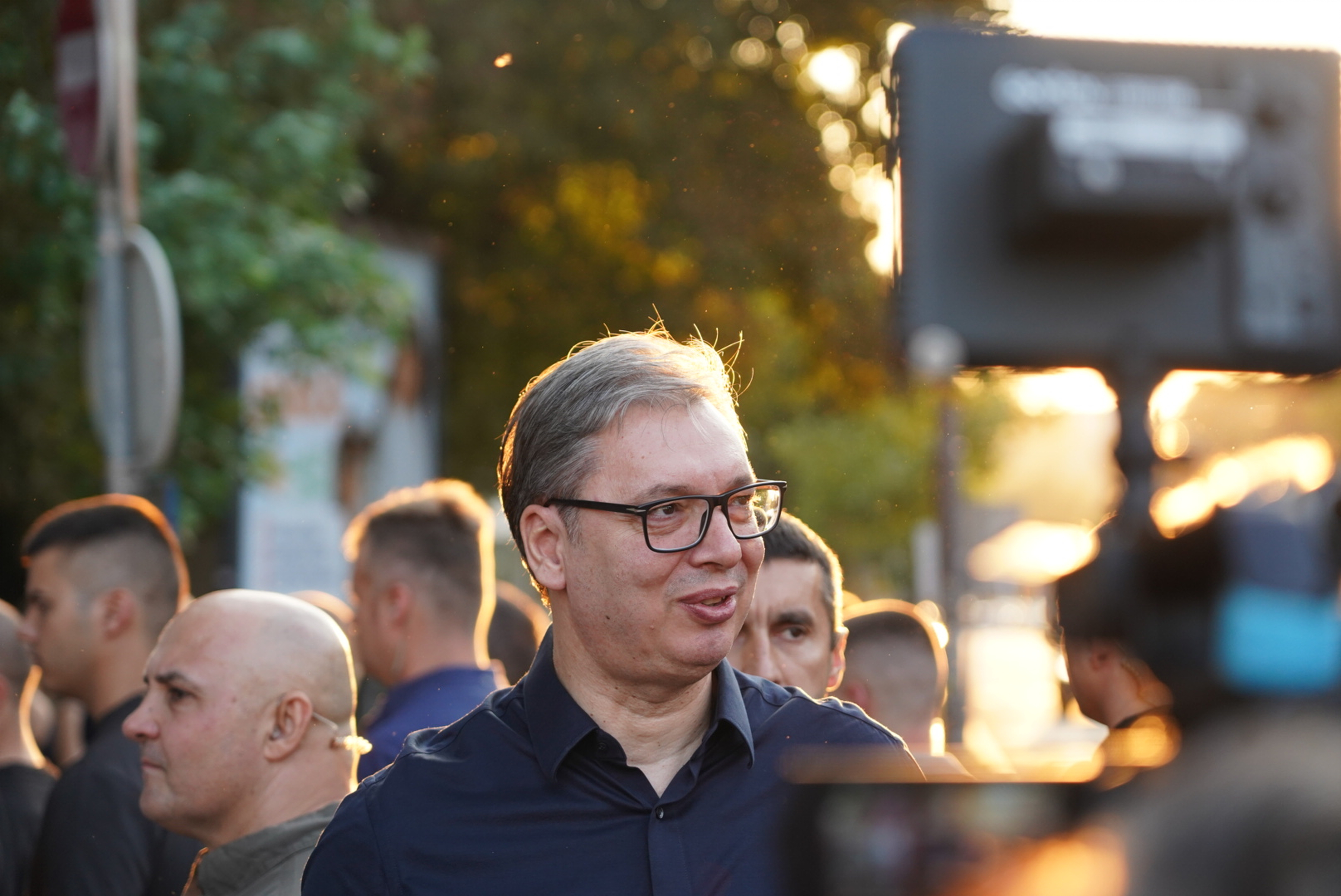 The Center for Democratic Stability in Belgrade organized the "Citizens against blockades" rally in Vozdovac, where citizens gathered on Save Maskovica Street near Lidl.