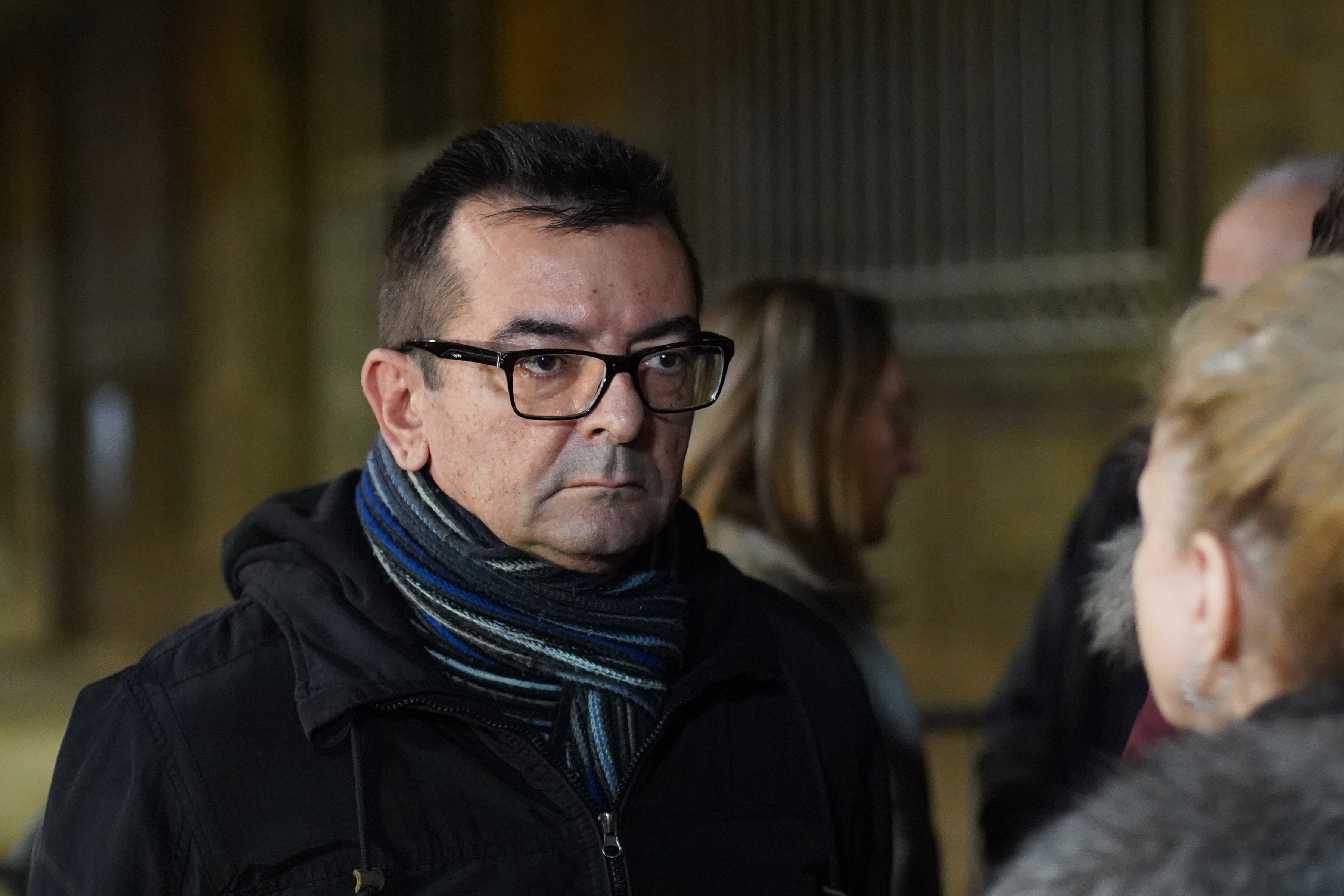 Supporters of the "Serbia against violence" coalition gathered for the eighth time in front of the building of the Republican Electoral Commission, and traffic in Ulica Kralja Milana was blocked.