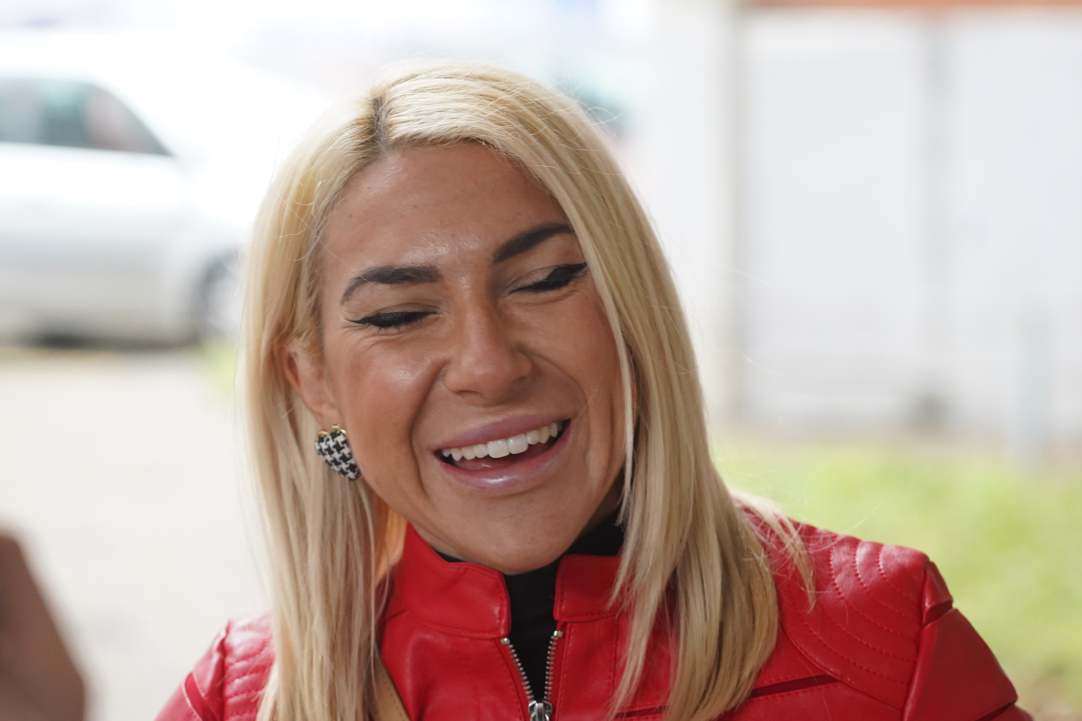 TV host Jovana Jeremic was divorced by a decision of a judge of the Third Basic Court and the end of her marriage to politician Vojislav Milosevic.