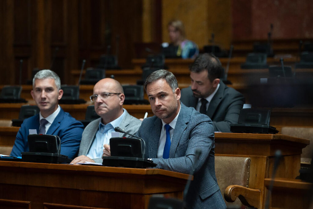Mesto: Beograd
Datum: Thu Jun 12 11:48:46 CEST 2025
Dogadjaj: POLITIKA - nastavak sednice Skupštine Srbije
Fotoreporter: Peđa Vučković
Ličnosti:  morislav aleksic
Izvor: FoNet
