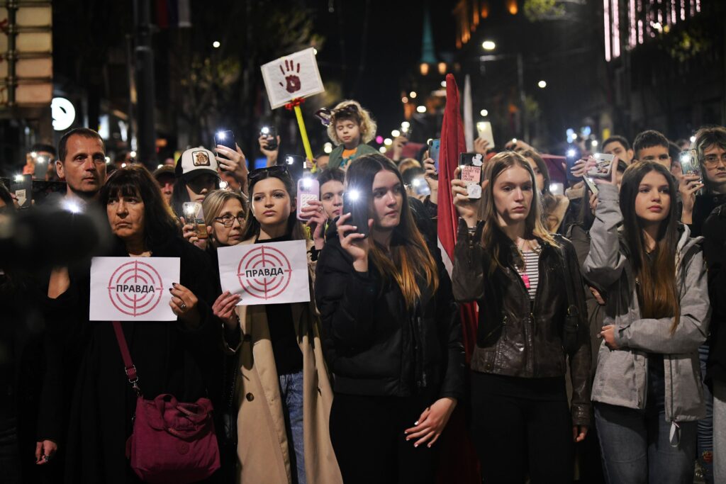 Protest "Nismo vaše mete" kod Londona u Beogradu