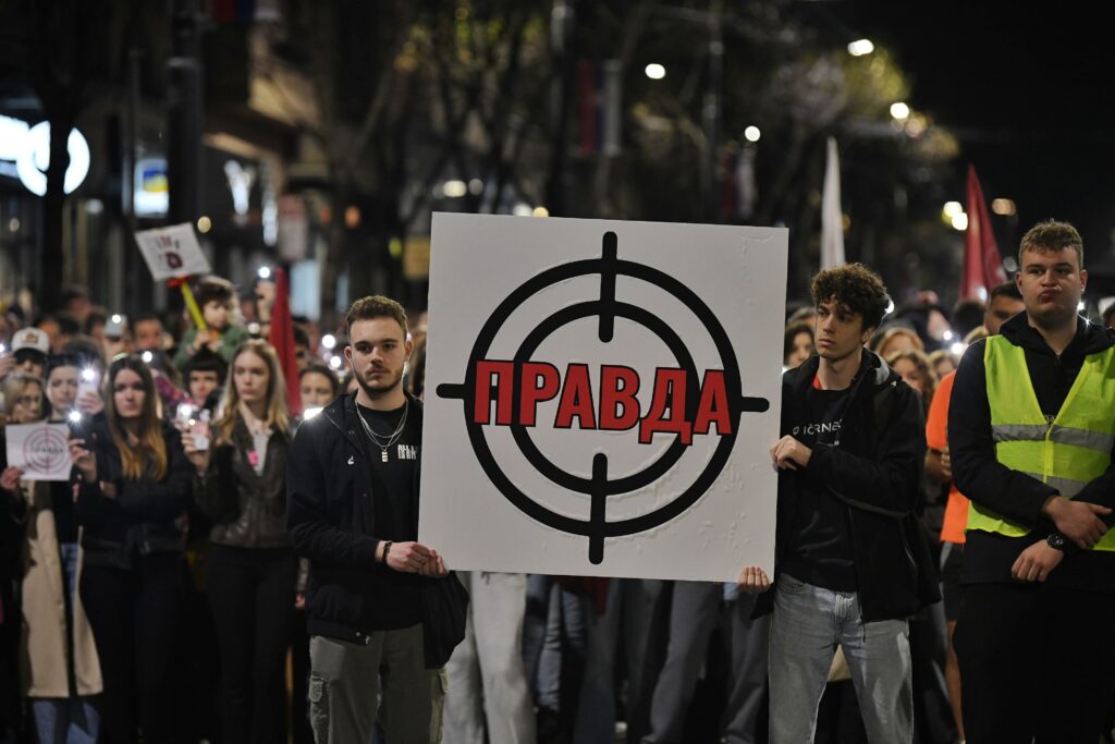 Protest "Nismo vaše mete" kod Londona u Beogradu