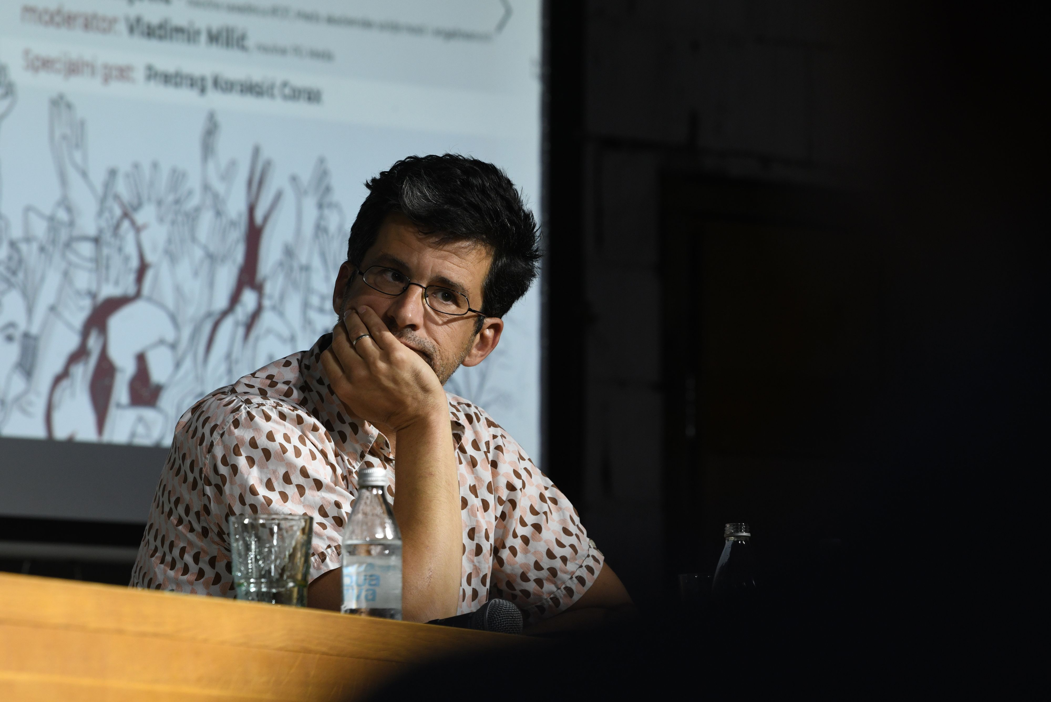 Beograd, 15.06.2020. Tribina Bojkot, Dorcol Platz, Dorćol plac, Mila Jovanović, Biljana Stepanović, Rodoljub Šabić, Dušan Čavić, Jelena Vasiljević, Vladimir Milić, Predrag Koraksić Corax Foto: Filip Krainčanić/Nova.rs