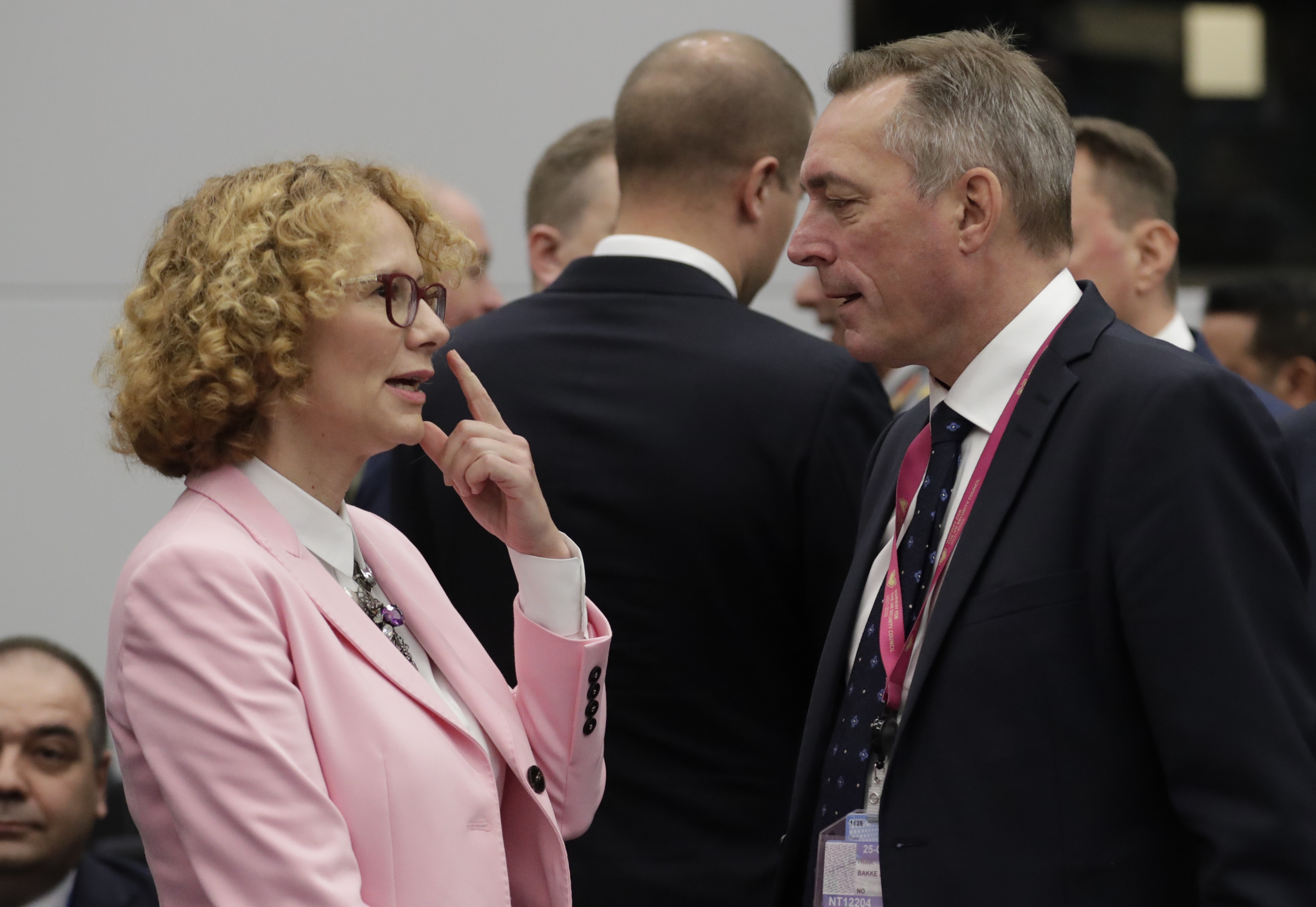 epa07948486 North Macedonian Defence Minister Radmila Sekerinska and Norway Defense minister Frank Bakke Jensen (R) at second day of a NATO Defense ministers meeting at NATO headquarters in Brussels, Belgium,  25 October 2019.  EPA-EFE/OLIVIER HOSLET