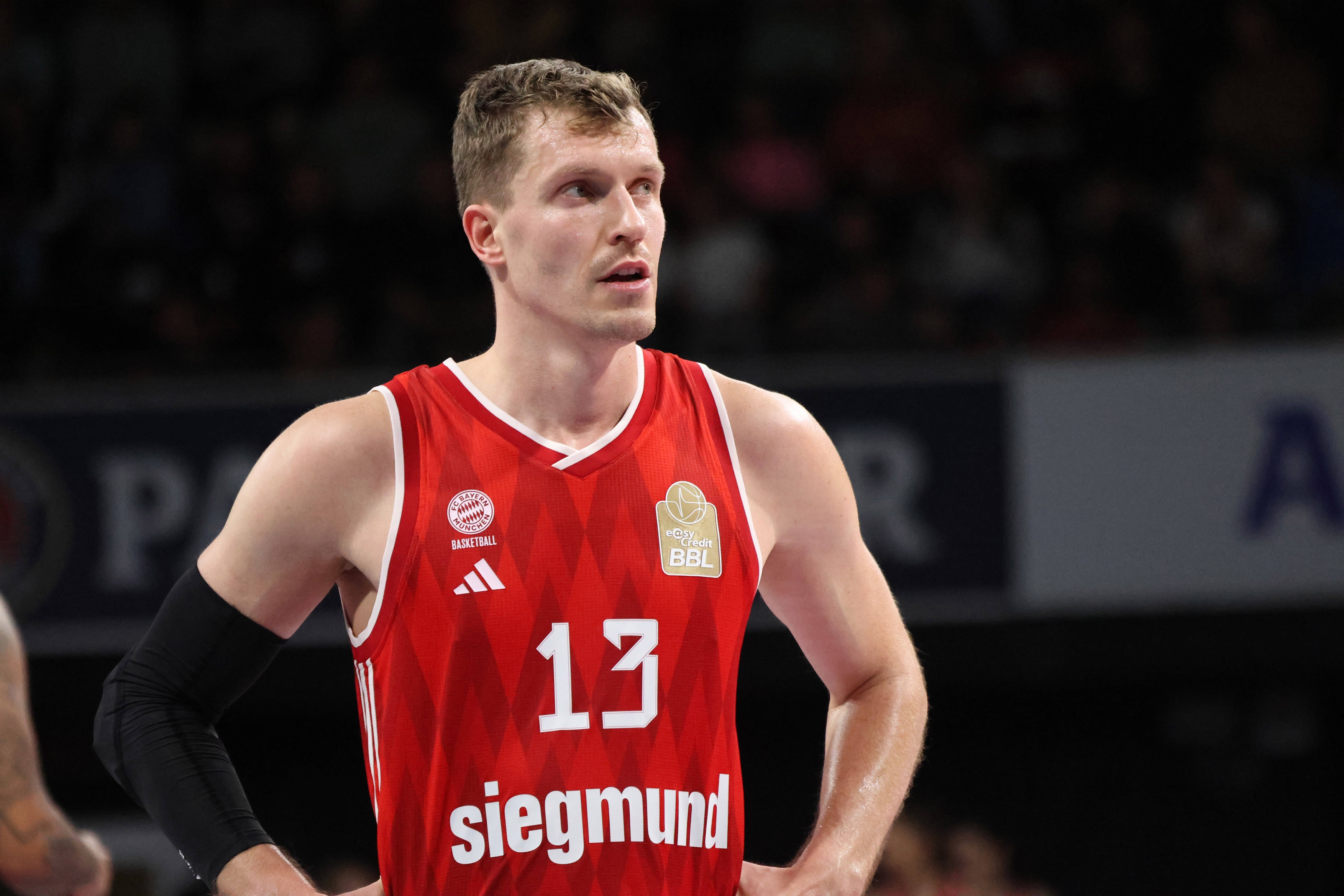 13 Andreas Obst (FCBB) Portraet, Portrait, Basketball / Easycredit BBL / FC Bayern Muenchen - Telekom Baskets Bonn / BMW