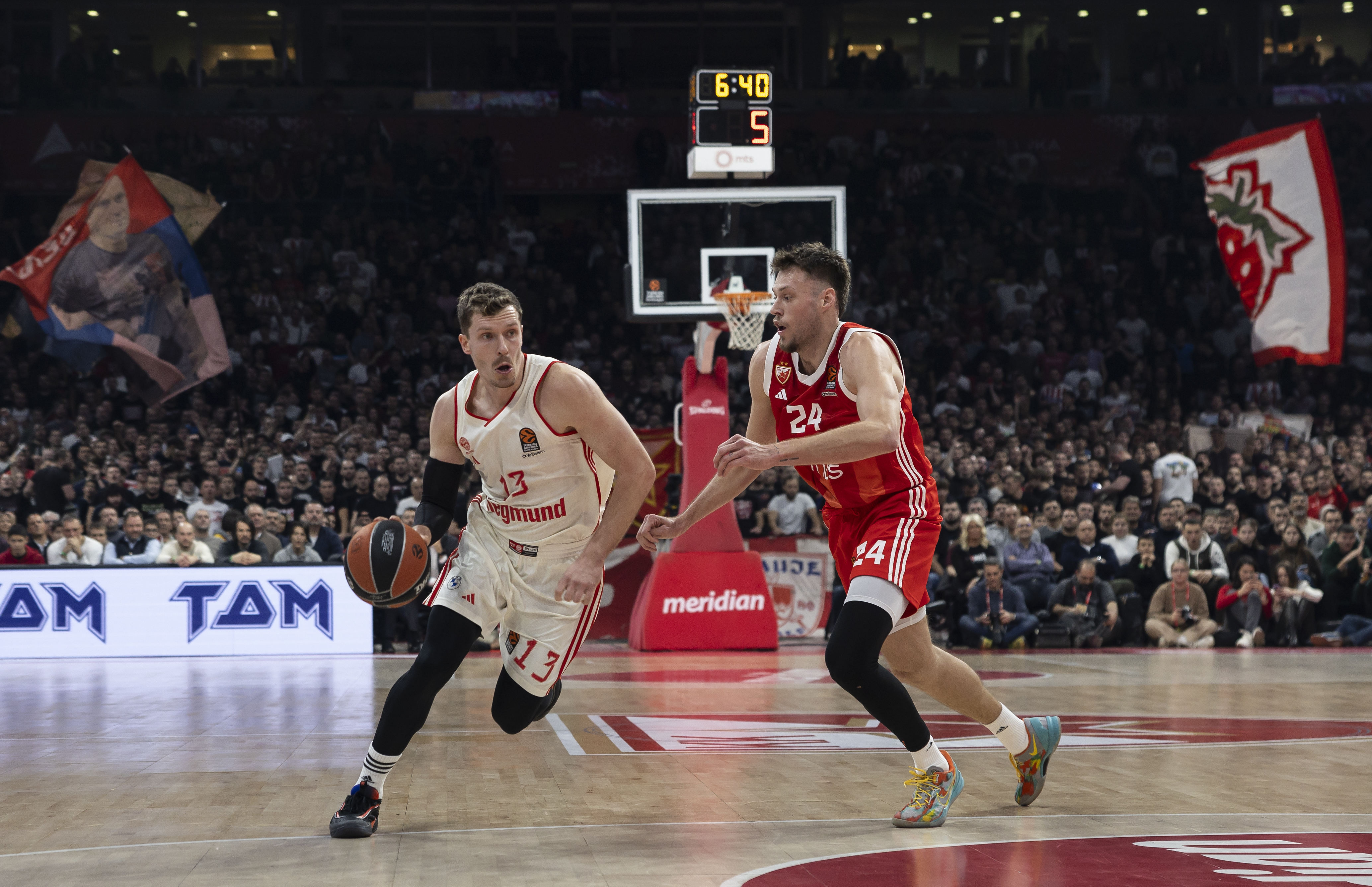 during the 2024/2025 Turkish Airlines EuroLeague match between Crvena Zvezda Meridianbet Belgrade and FC Bayern Munich at Belgrade Arena on November 29, 2024 in Belgrade, Serbia. (Photo by Srdjan Stevanovic/Starsport.rs ©)