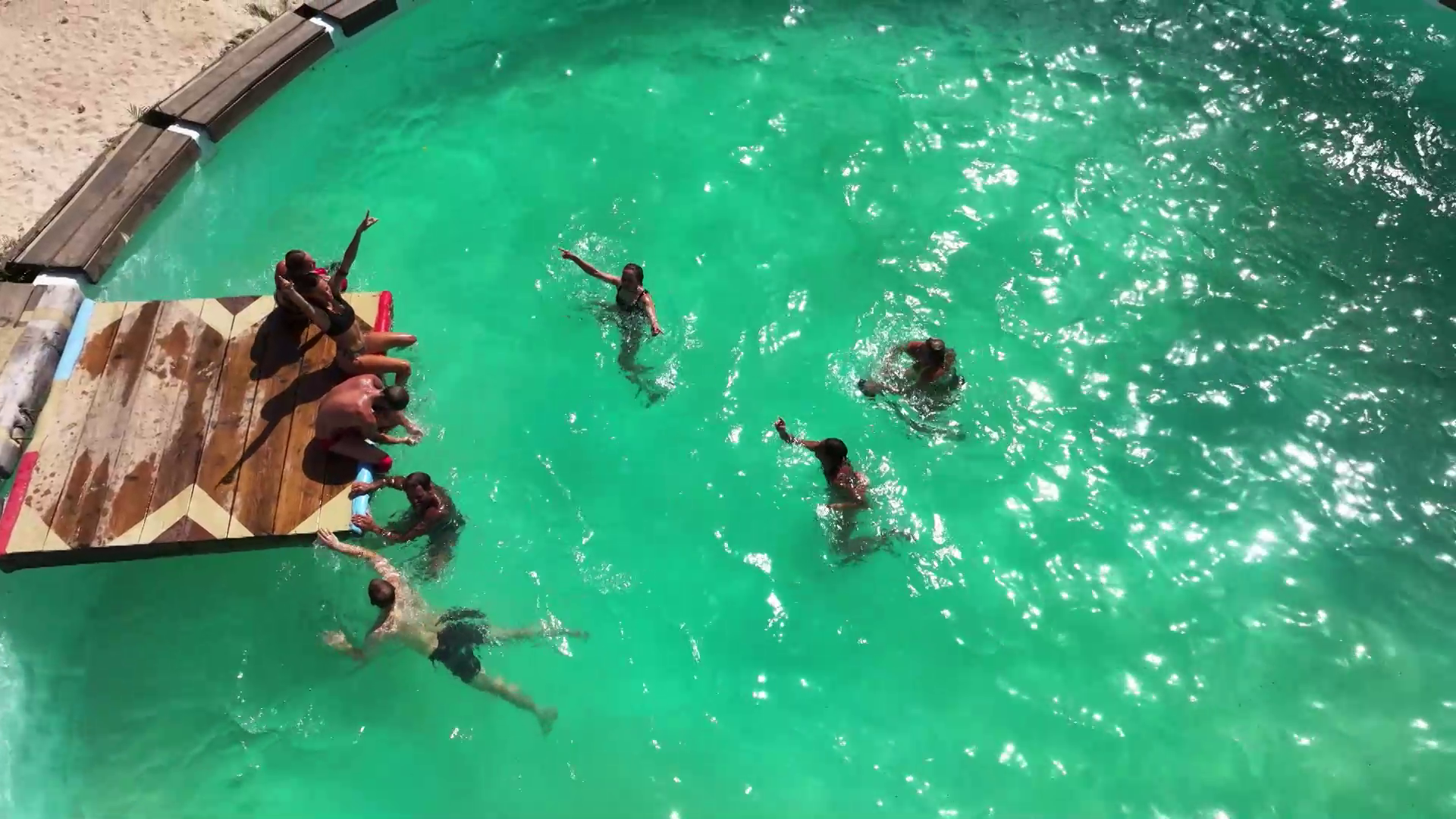 vlcsnap-2024-04-03-13h29m41s199