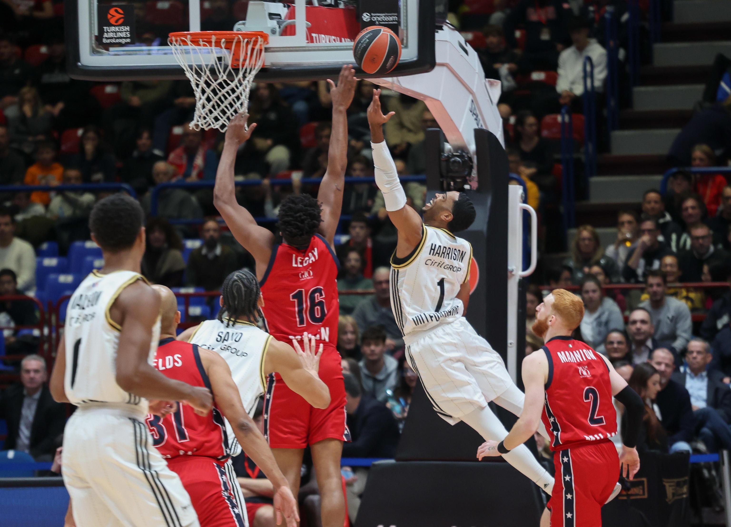 Basketball EuroLeague - EA7 Emporio Armani Milan vs LDLC Asvel Villeurbanne