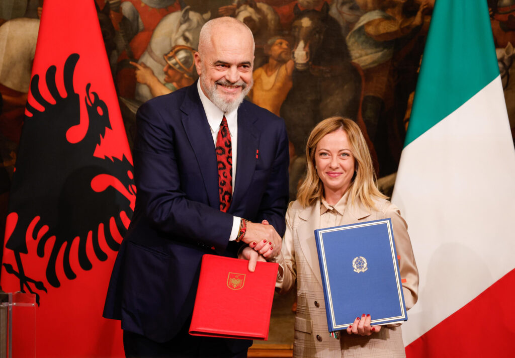 epa10960740 Italy's Prime Minister Giorgia Meloni (R) and Albania's Prime Minister Edi Rama (L) shake hands at Chigi Palace in Rome, Italy, 06 November 2023.  EPA-EFE/GIUSEPPE LAMI