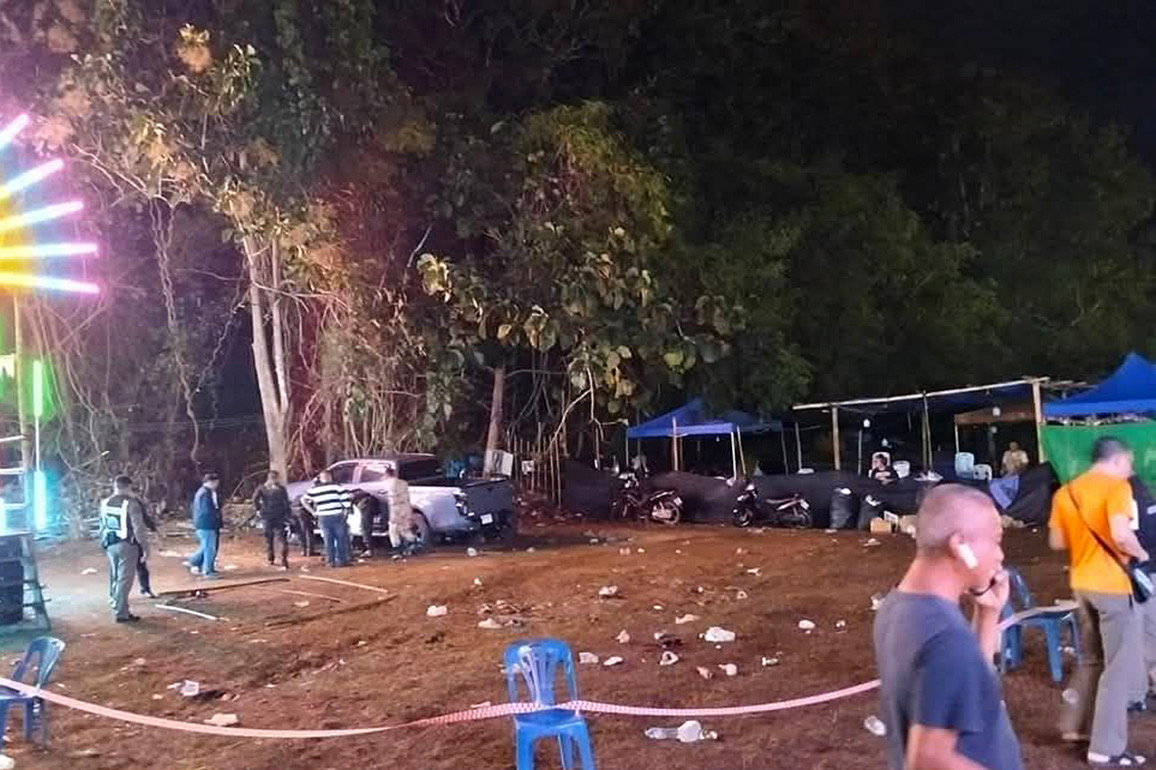 PhotoFlash | 3 killed, 39 injured from bombing in Thailand's Tak province