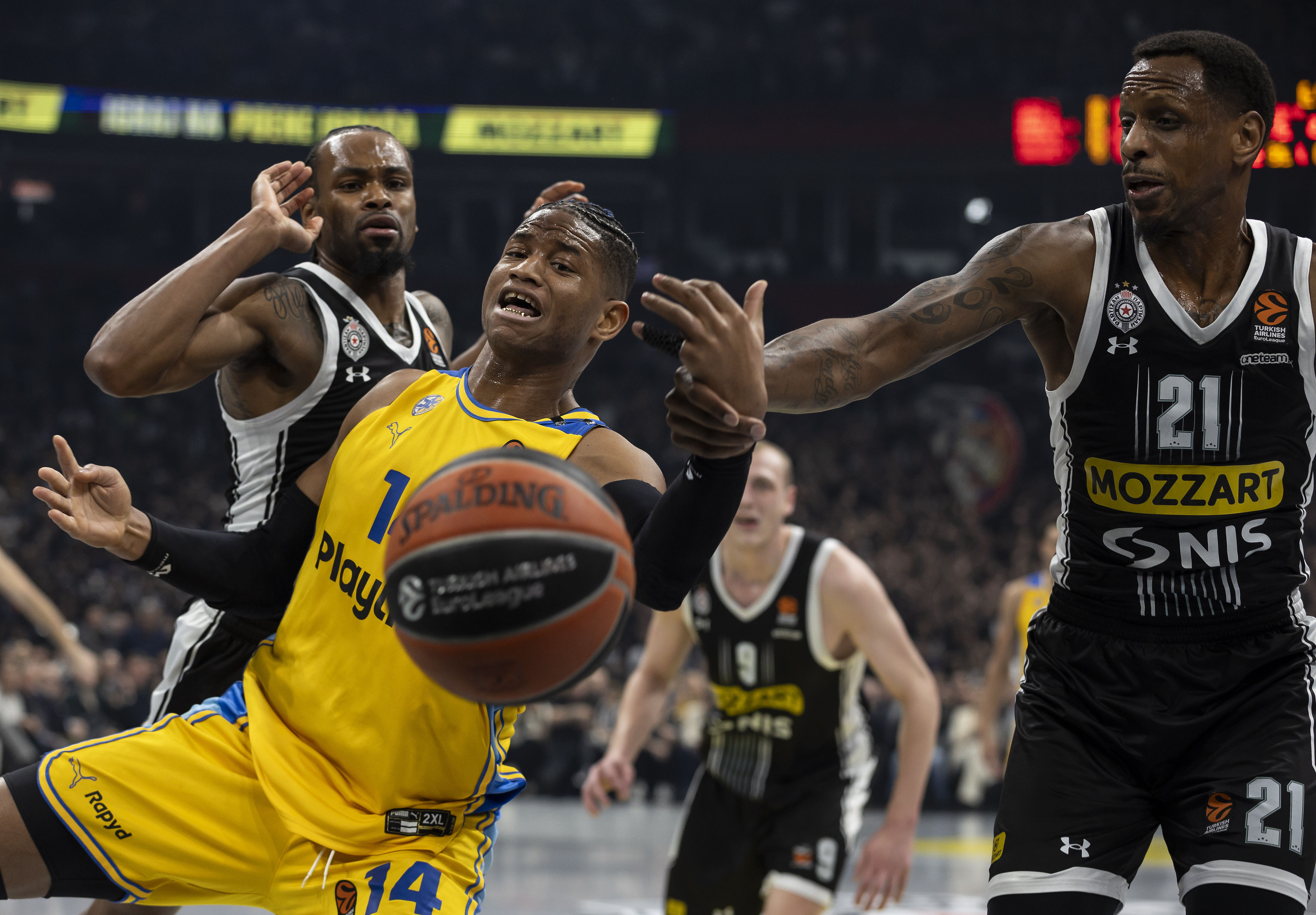 Partizan Mozzart Bet Belgrade v Maccabi Playtika Tel Aviv - Turkish Airlines EuroLeague