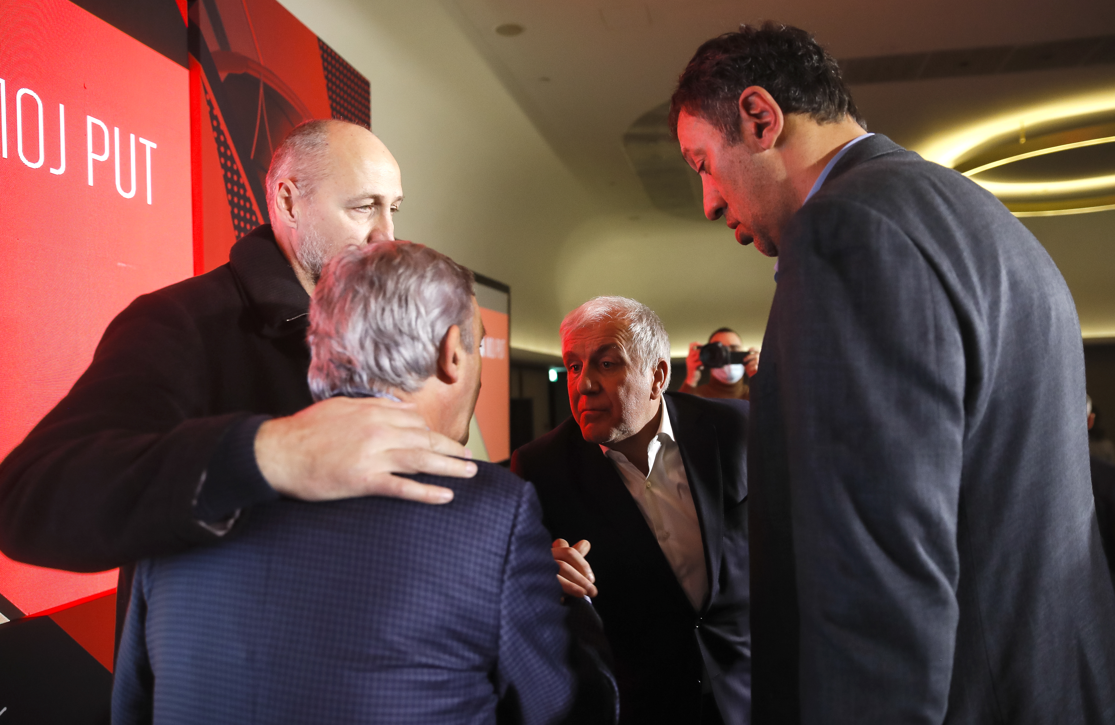 Svetislav Pesic (L) Dino Radja Zeljko Obradovic and Vlade Divac (R)  
Svetislav Pesic-Promocija knjige
Beograd, 12.01.2022.
foto: Srdjan Stevanovic/Starsport.rs ©