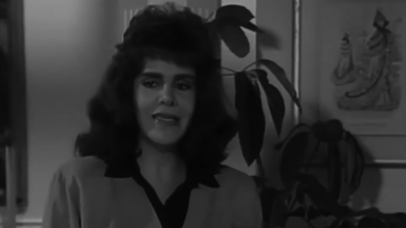 Renata Flores Foto: Printscreen/YouTube