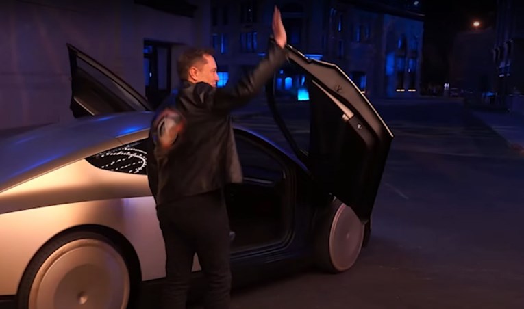 6e89090e-664f-4133-af05-e9a416dc54bd