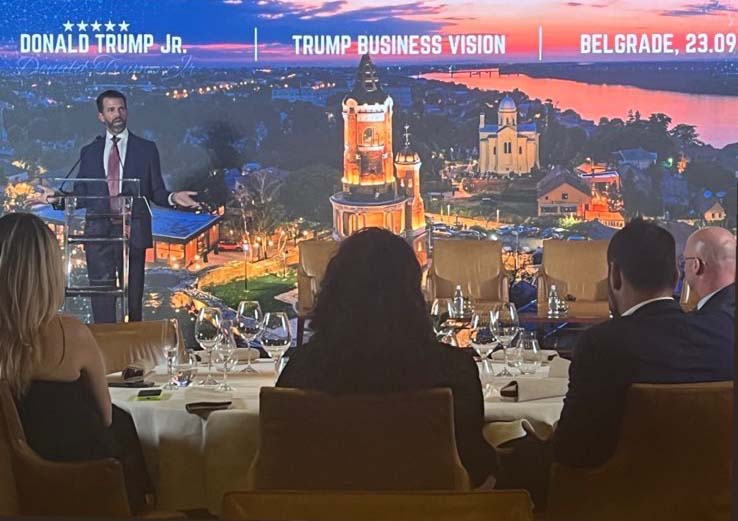 Donald Tramp Mlađi. Tajna večera, Skver najn, Square Nine, biznismeni Foto: Nova.rs