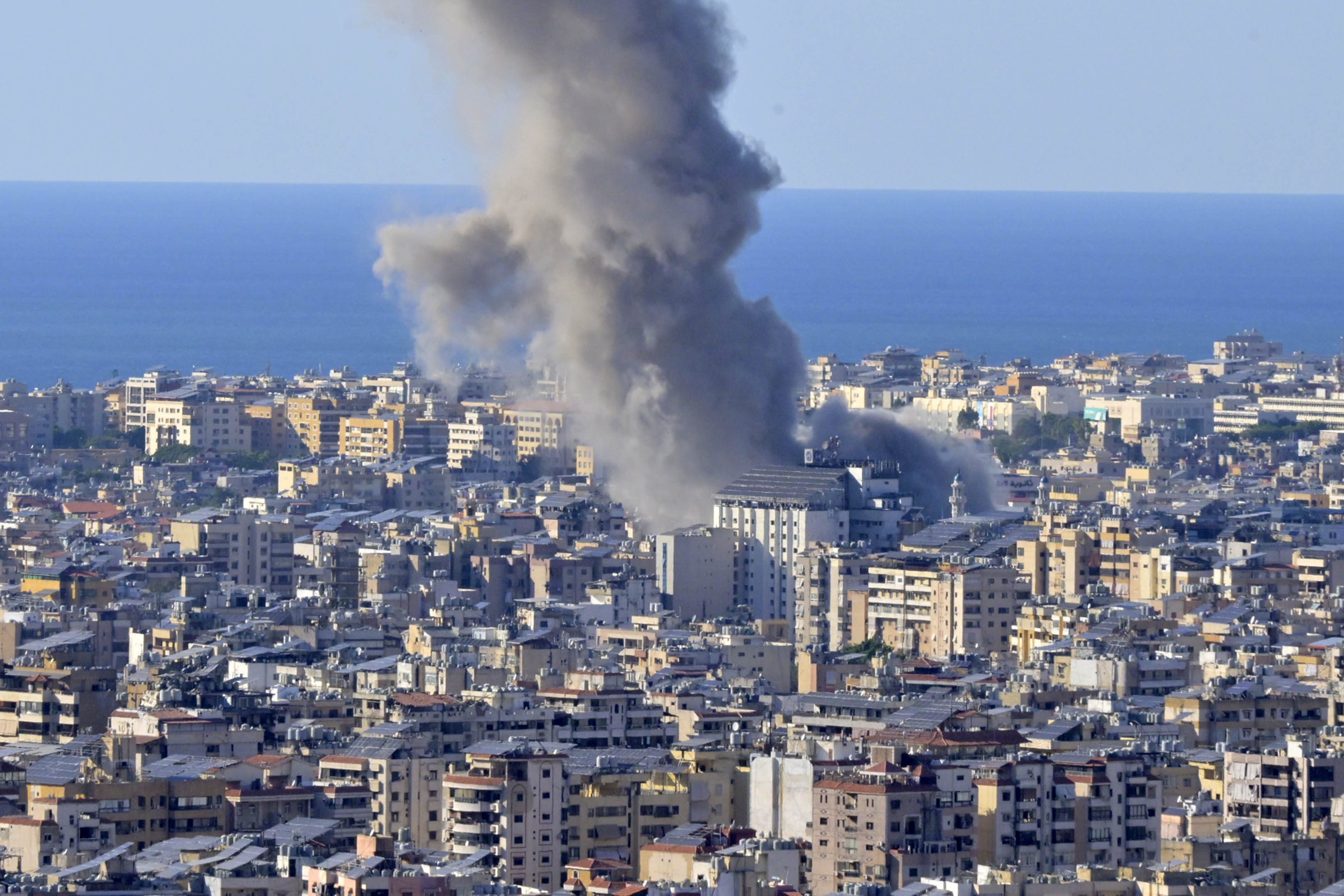 Israeli army carries air strikes on Beirut's southern suburb
