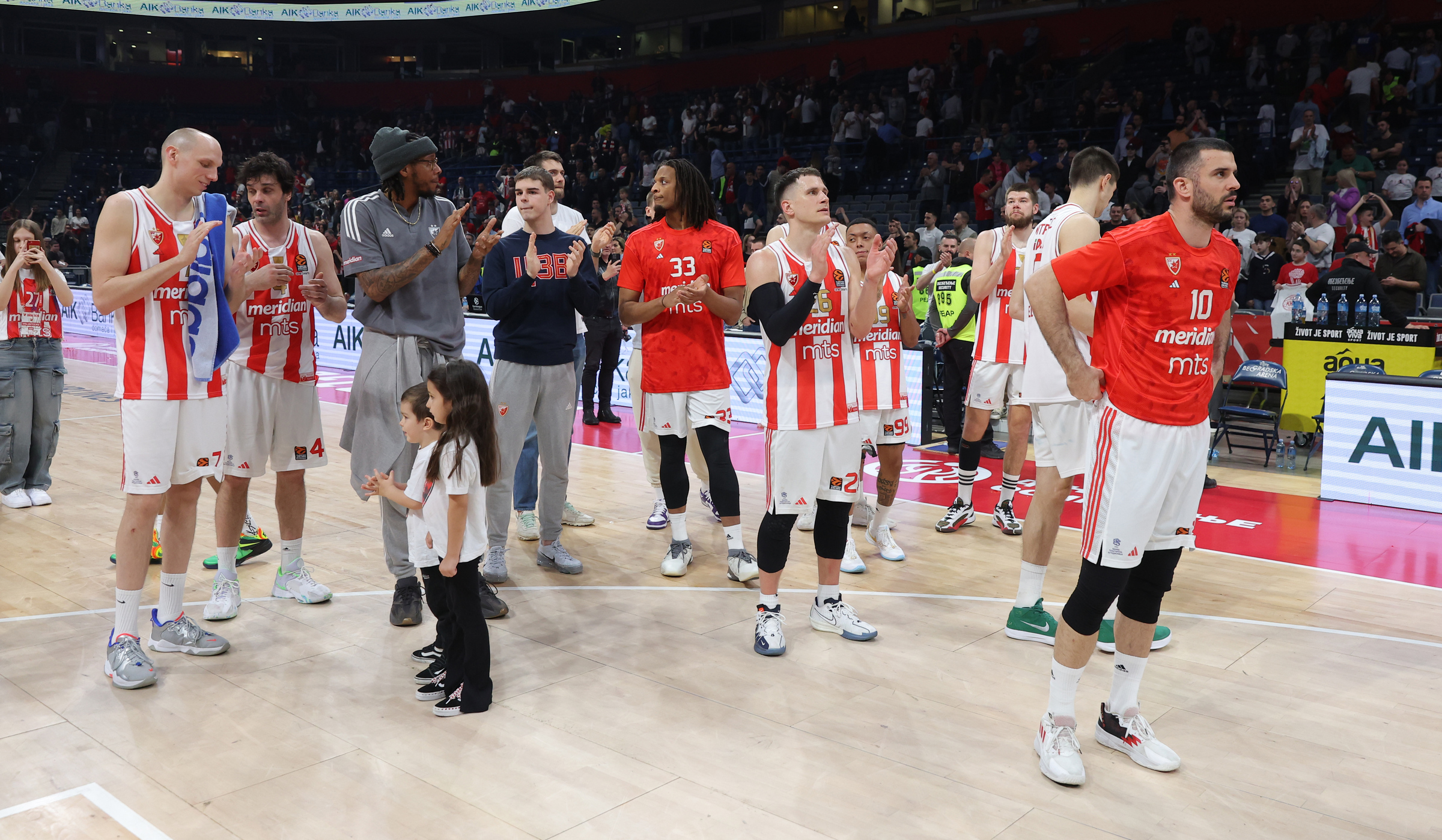 Crvena Zvezda v Olympiacos, Euroleague basketball match, regular season, round 33
