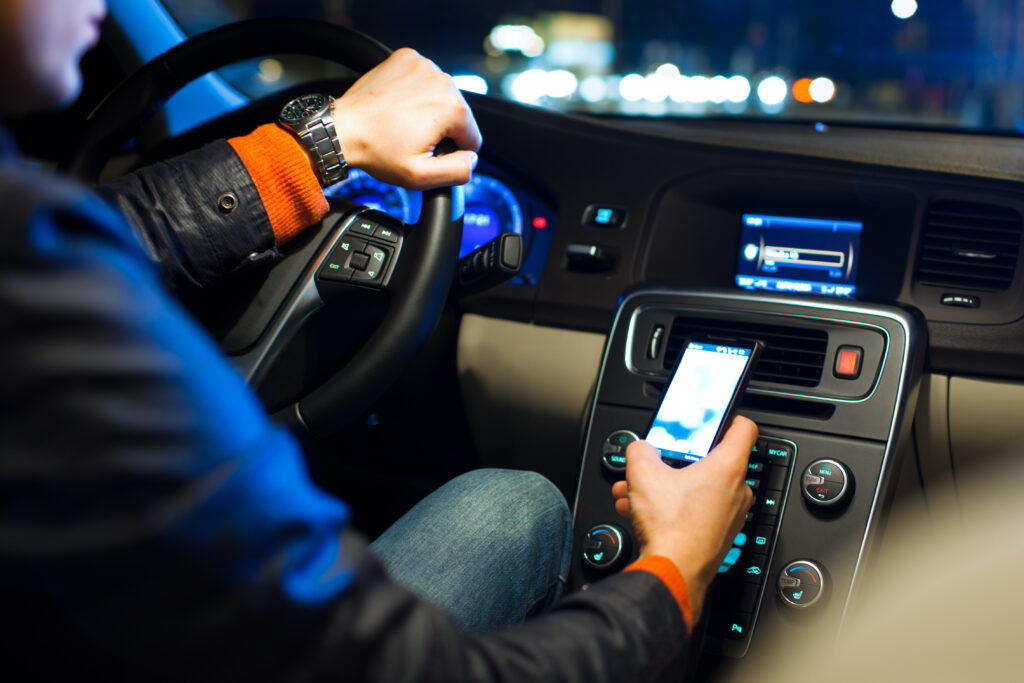 mobilni koriscenje automobil