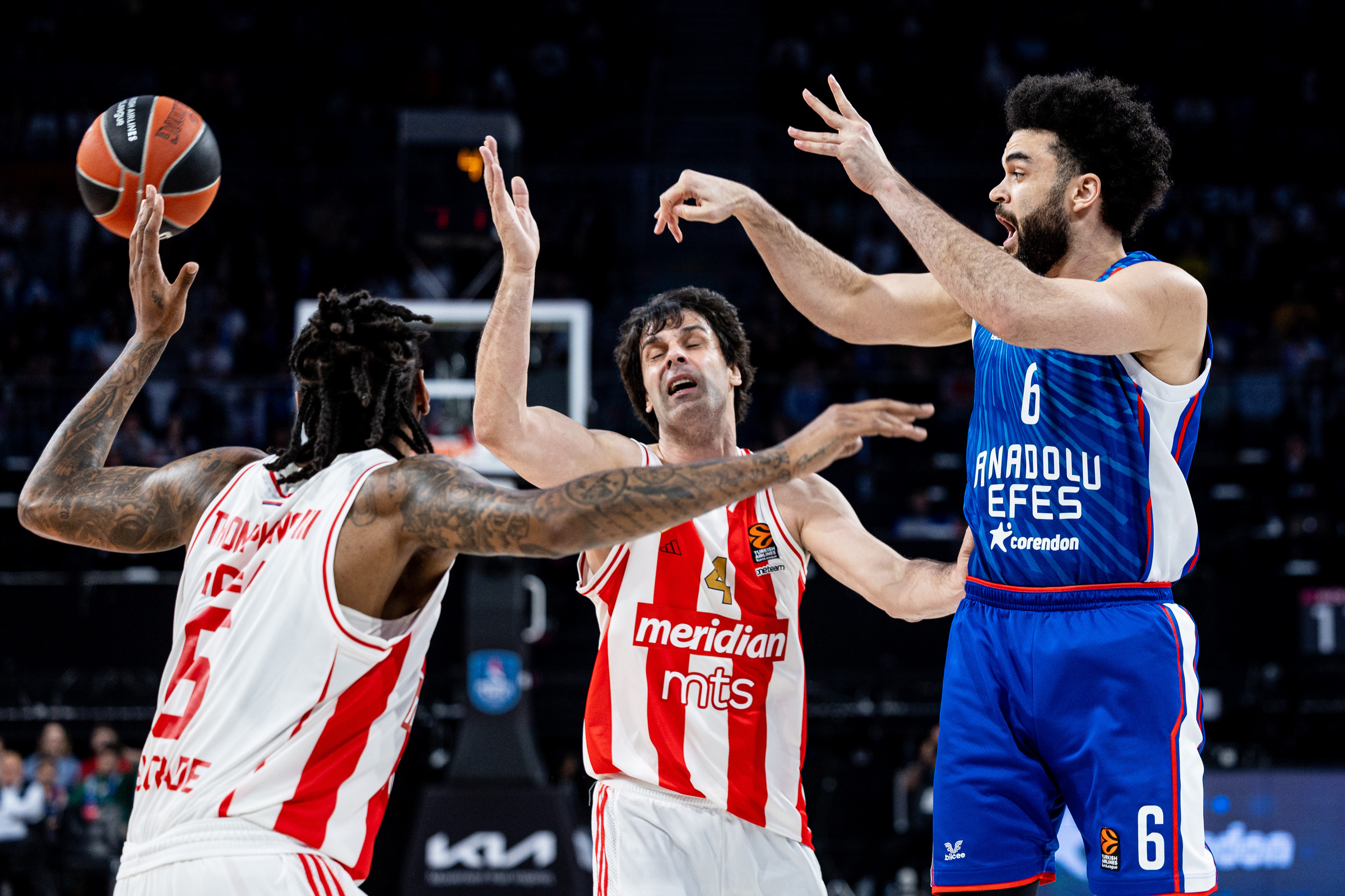 efes-zvezda-120340(1)