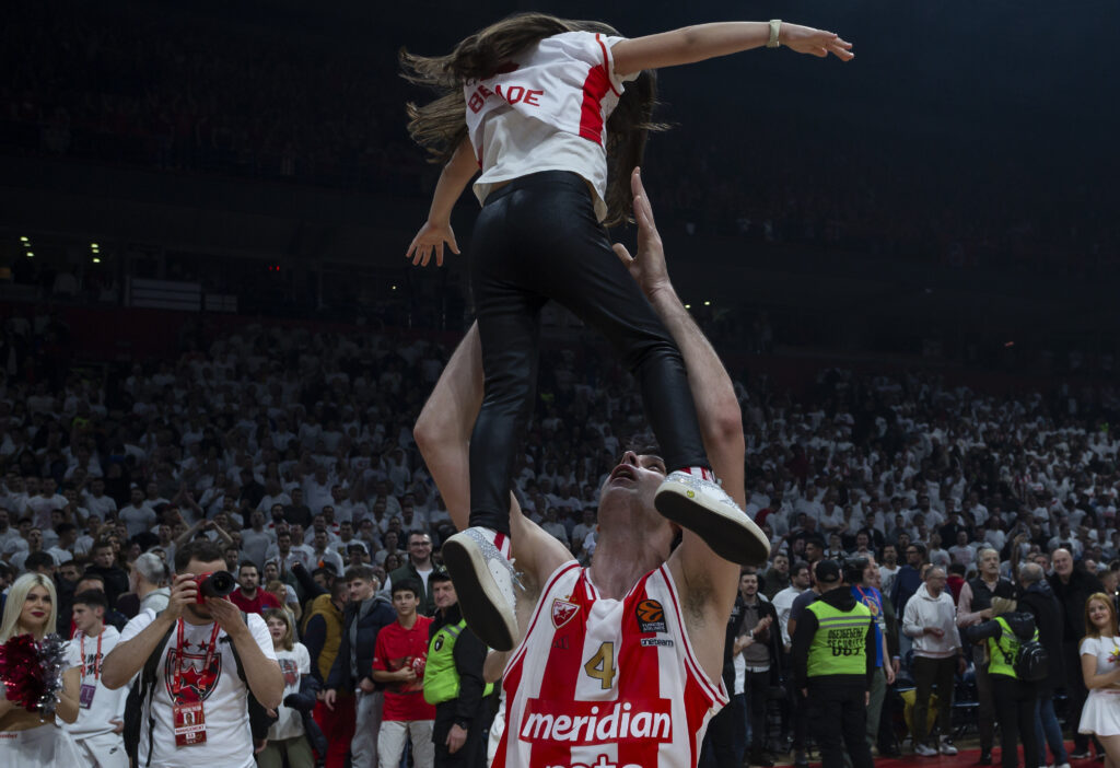 Miloš Teodosić, ćerka 
during the 2023/2024 Turkish Airlines EuroLeague match between Crvena Zvezda Meridianbet Belgrade v Partizan Mozzart Bet Belgrade at Stark Arena on January 04, 2024 in Belgrade, Serbia. (Photo by Srdjan Stevanovic/Starsport.rs ©)