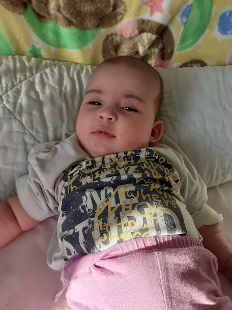 Minja Lapčević
Minja osam meseci nije imala dijagnozu, a onda su reči neurologa dotukle njene roditelje