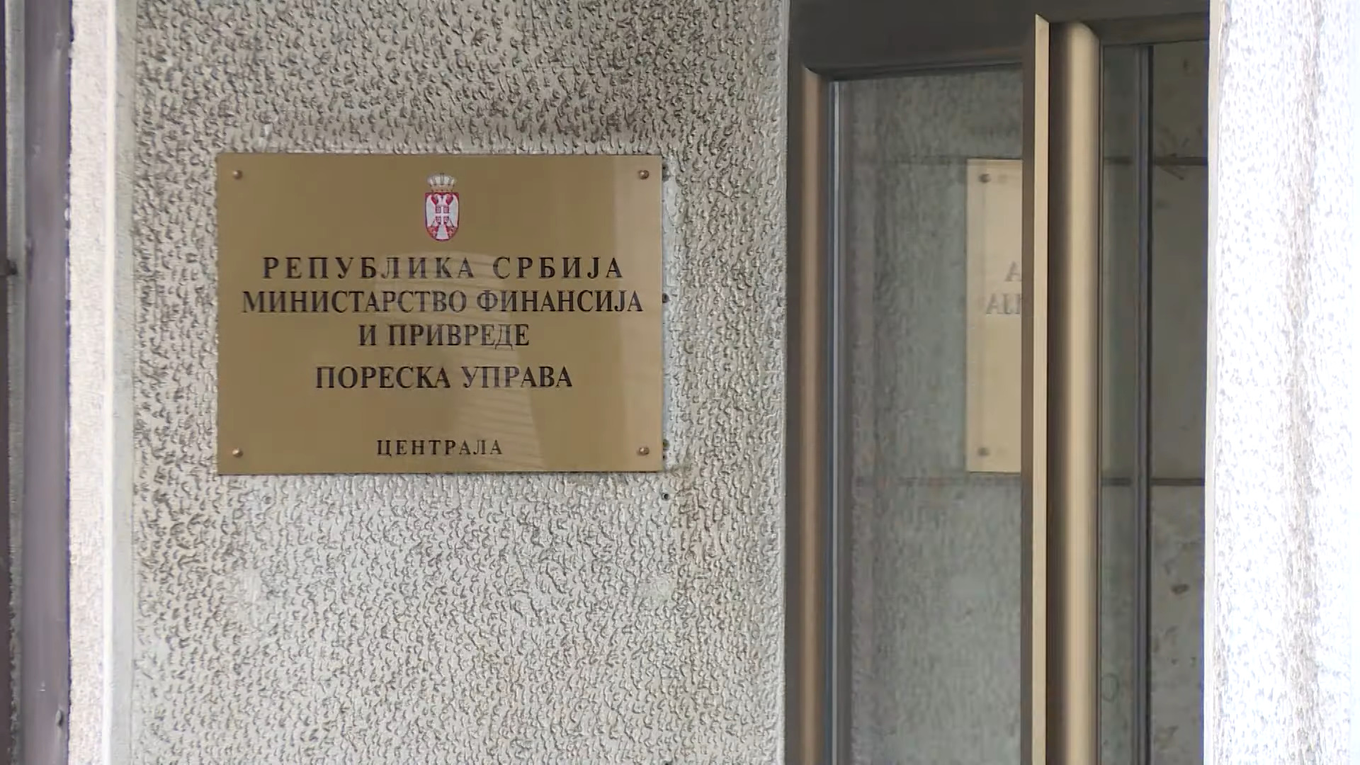 Poreska uprava gluva na poziv da ispita imovinu Danila Vučića?