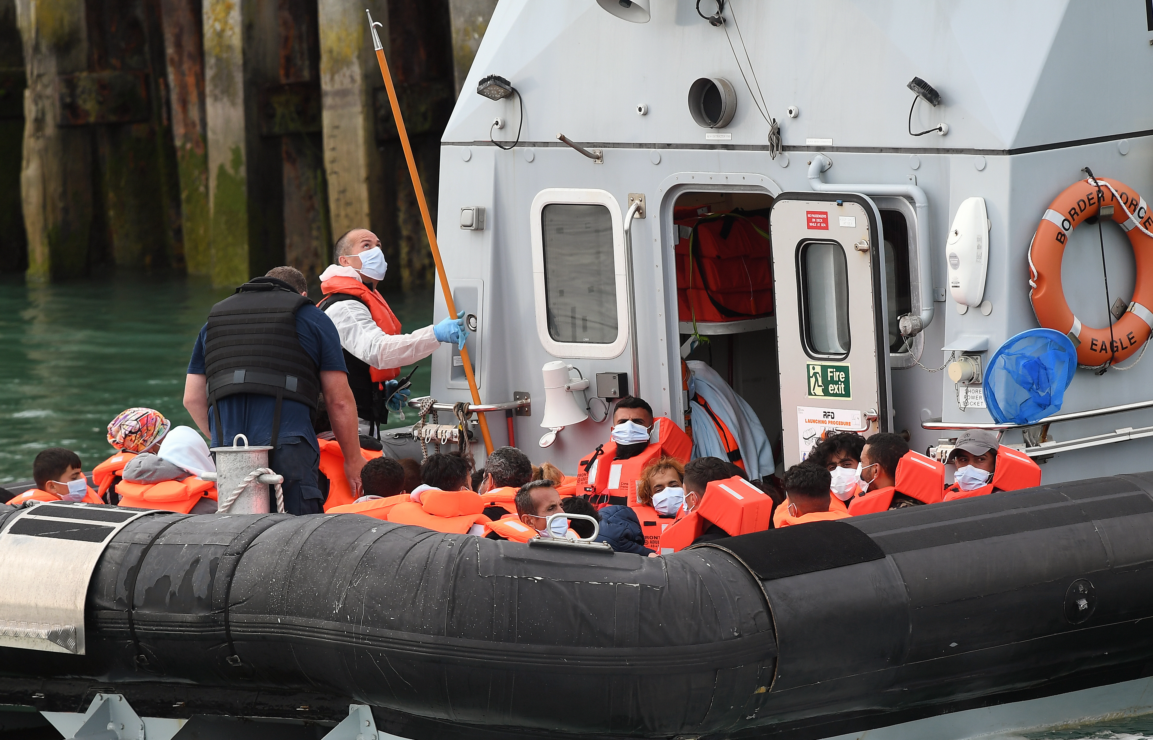 Migrants continue to arrive along UK coast seeking asylum