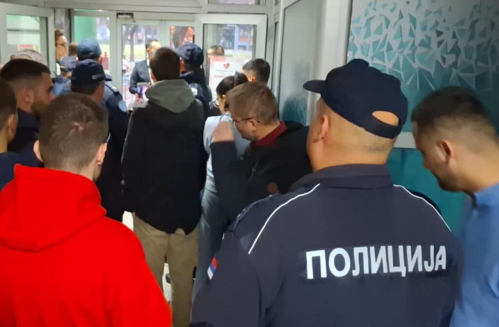 1733756676-policija_ftn-1024x672.jpg