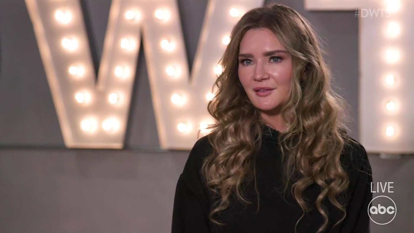 Fake heiress Anna Delvey makes her Dancing With The Stars debut – along with her bedazzled ankle monitor