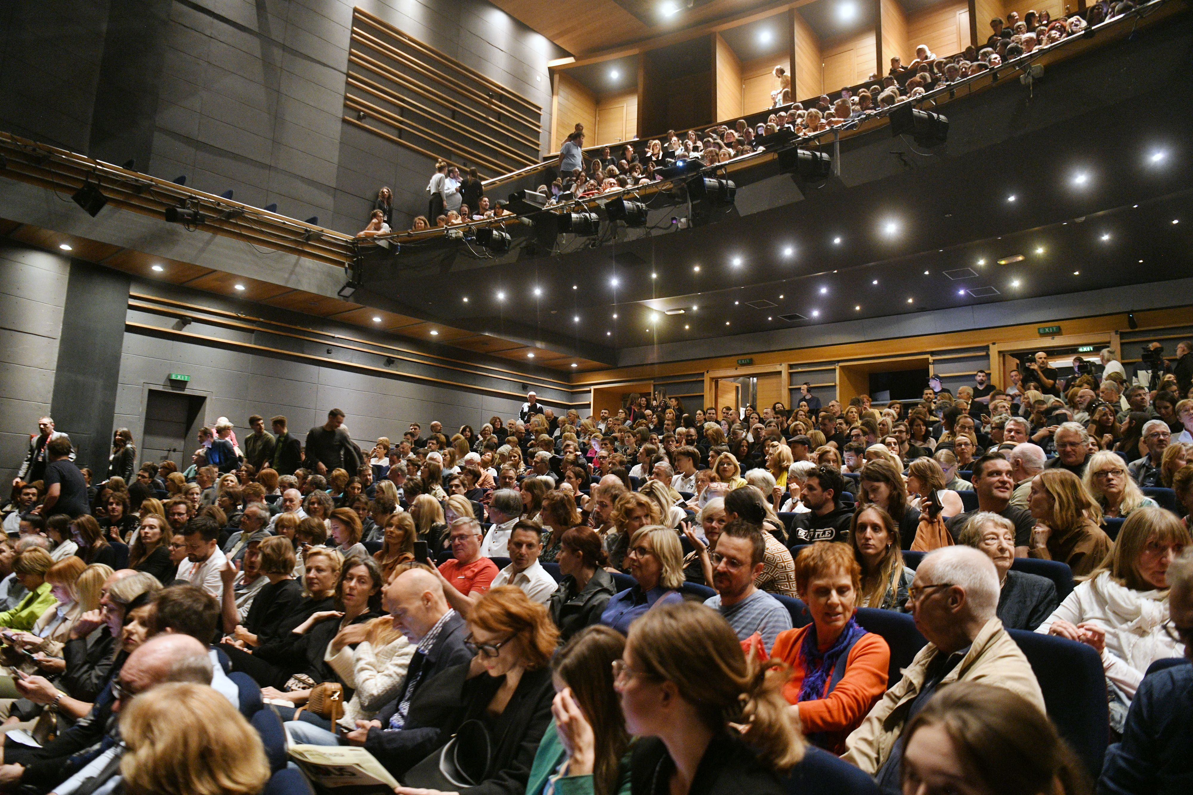 Beograd 04.10.2023. Otvaranje BITEF-a u Jugoslovenskom dramskom pozorištu, u JDP-u, BITEF Foto: Filip Krainčanić/Nova.rs