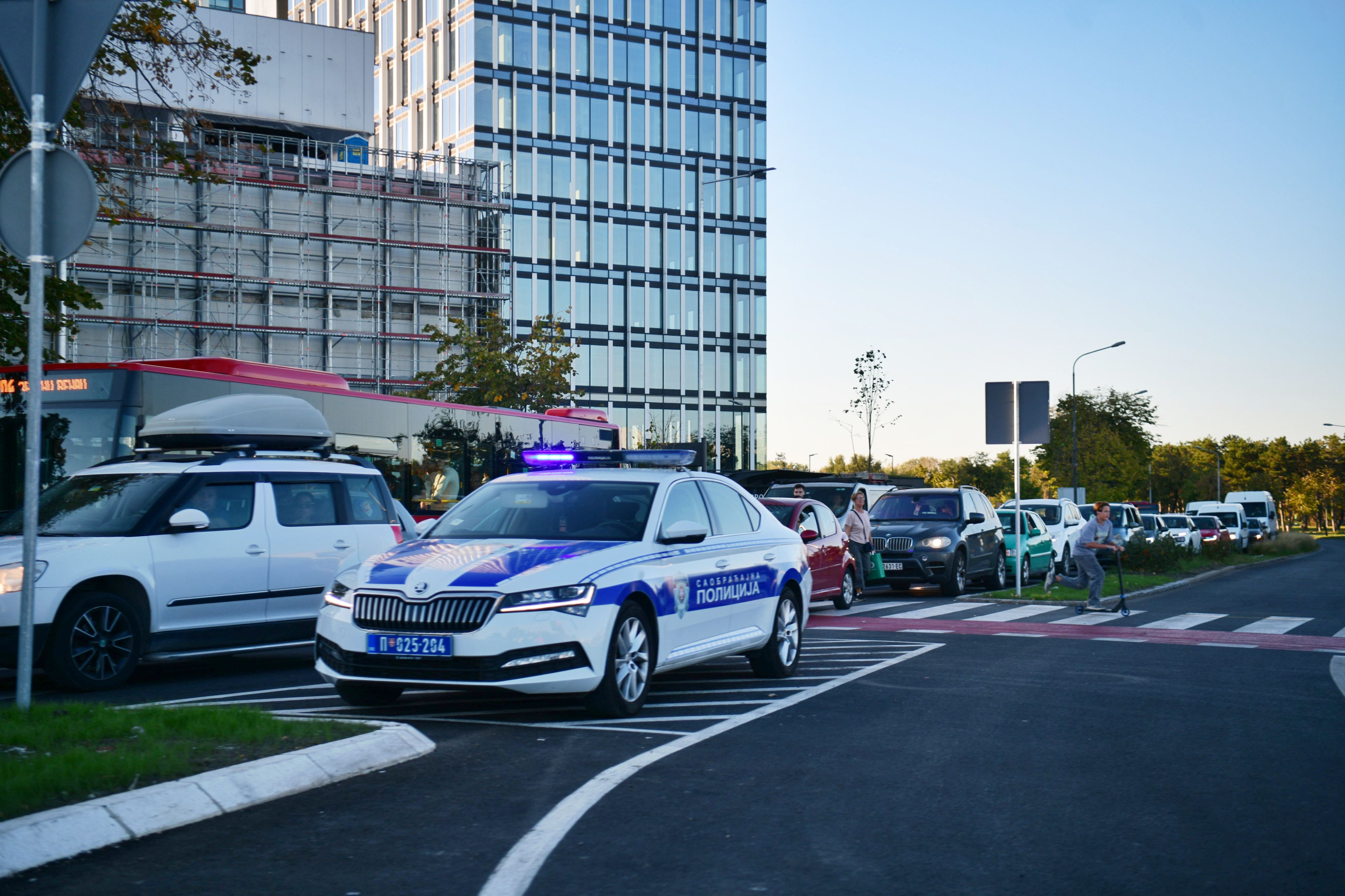 Beograd, 27.09.2024. saobražaj. gužva, policijska kola Foto: Filip Krainčanić/Nova.rs