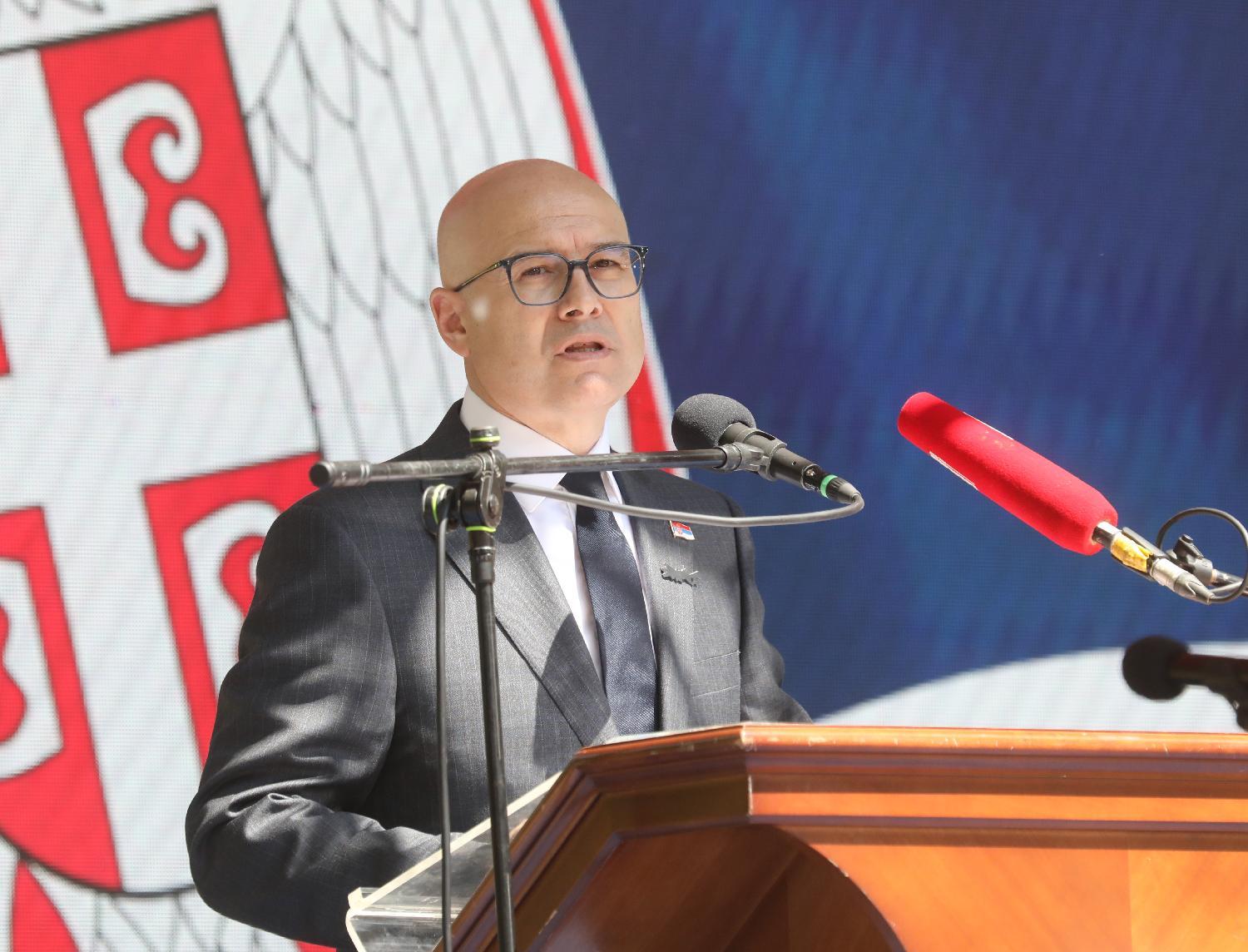 Donja Gradina, 12.05.2024. na grobnom polju "Košute" u Spomen-području Donja Gradina održane je pomen srpskim, jevrejskim i romskim žrtvama ubijenim u ustaškom logoru "Jasenovac", u okviru obeležavanja Dana sećanja na žrtve genocida u NDH