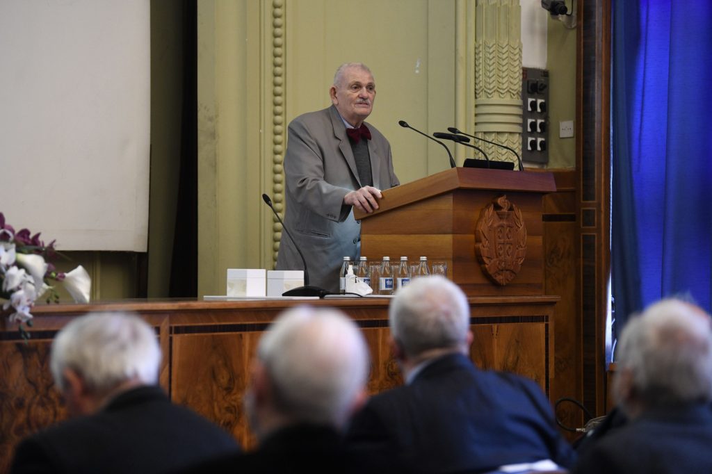 Beograd, 19.11.2021. SANU, Srpska akademija nauka i umetnosti, dan SANU i 180 godina postojanja, svecanost, dodela plaketa akademicima, akademici, medalja, medalje Foto: Filip Krainčanić/Nova.rs