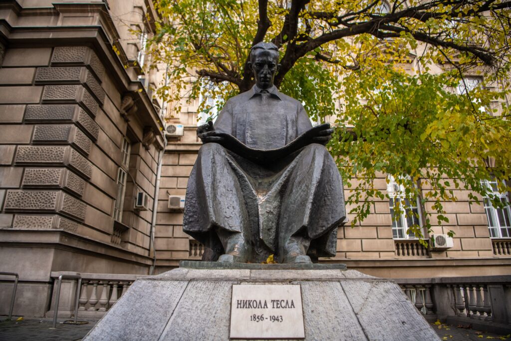 Zgrada tehničkih fakulteta, ETF, Građevinski fakultet, Arhitektonski fakultet elektrotehnički fakultet